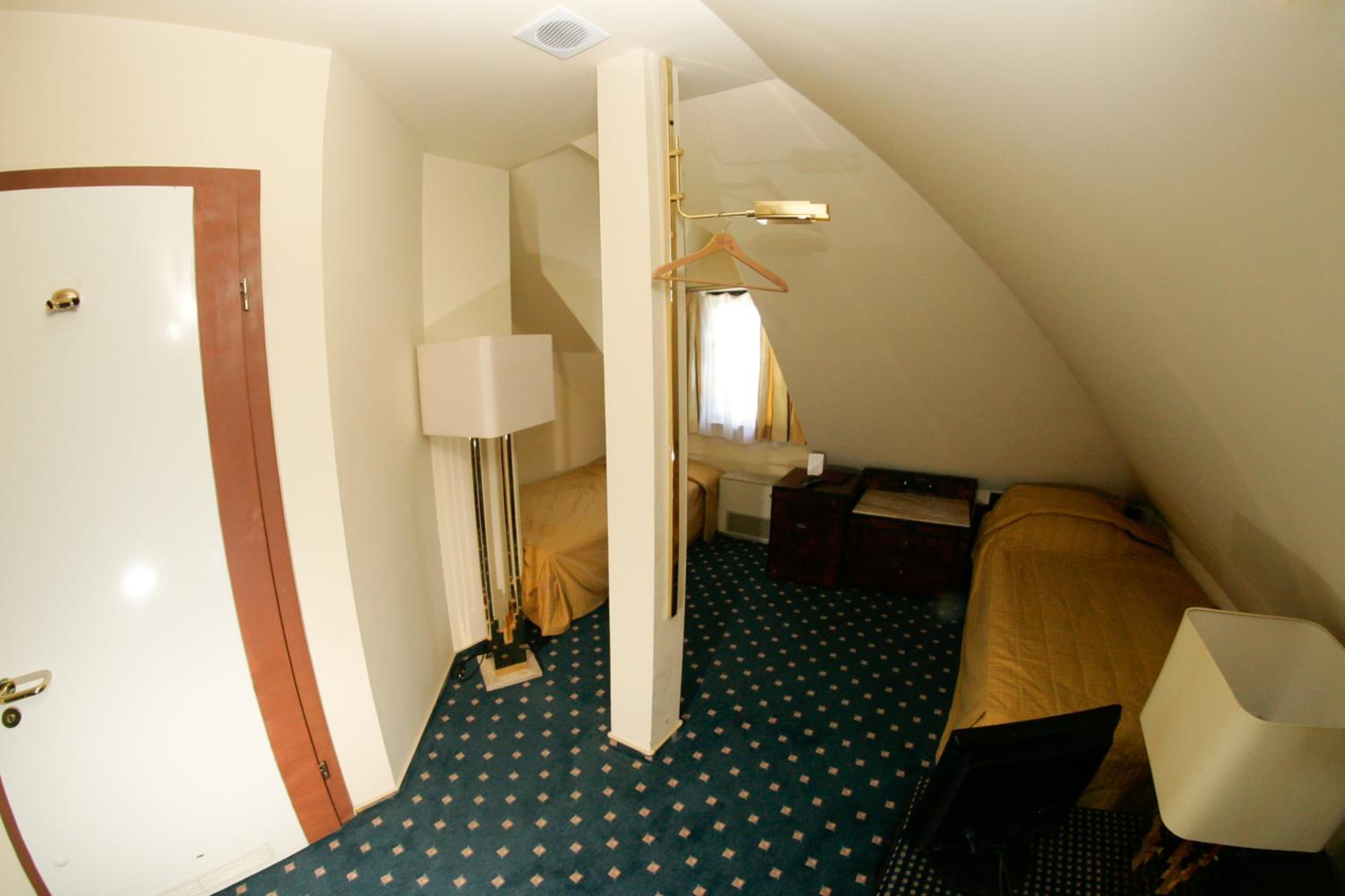 Double Room - Photo 42