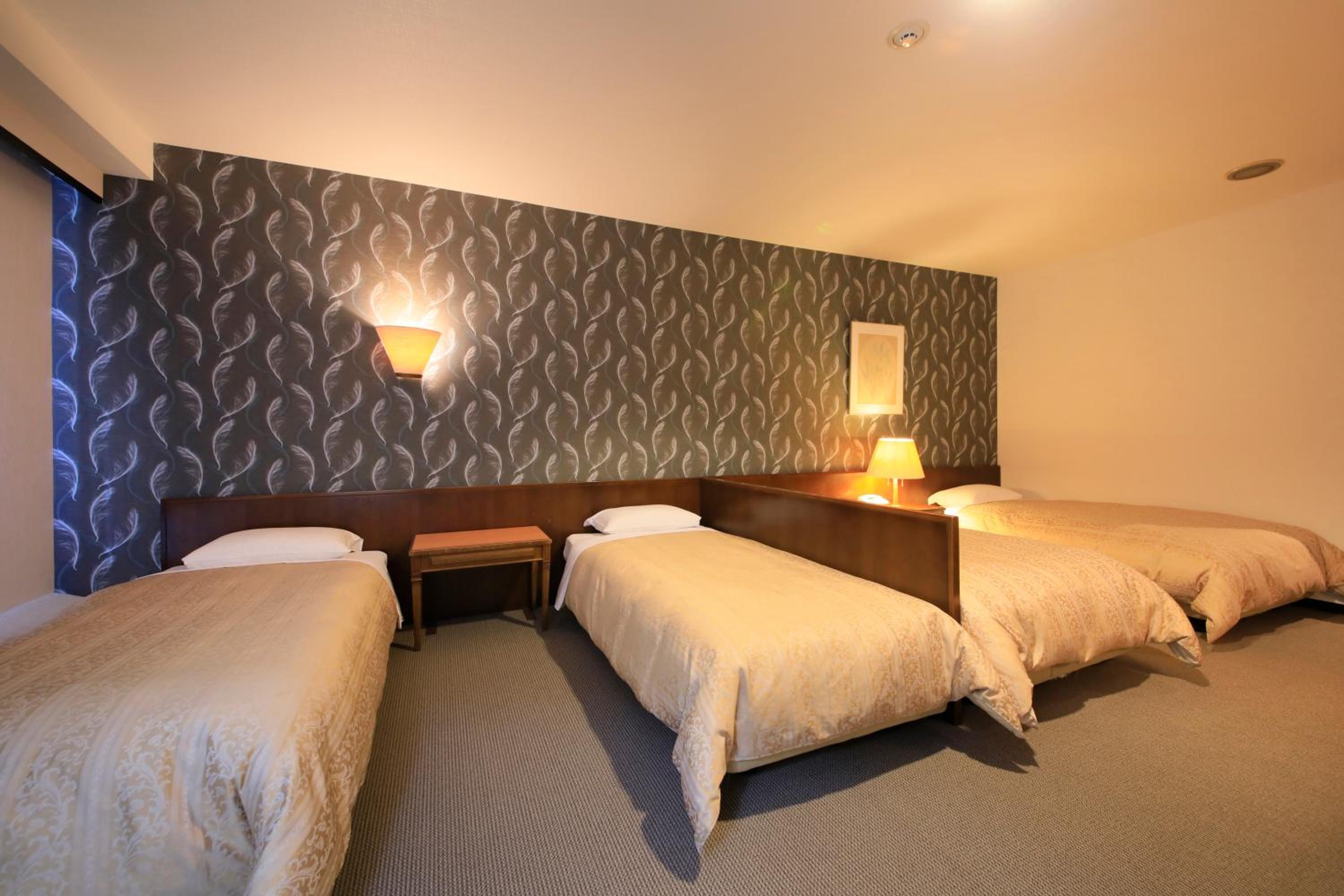 Standard Twin Room - Non-Smoking - Photo 4