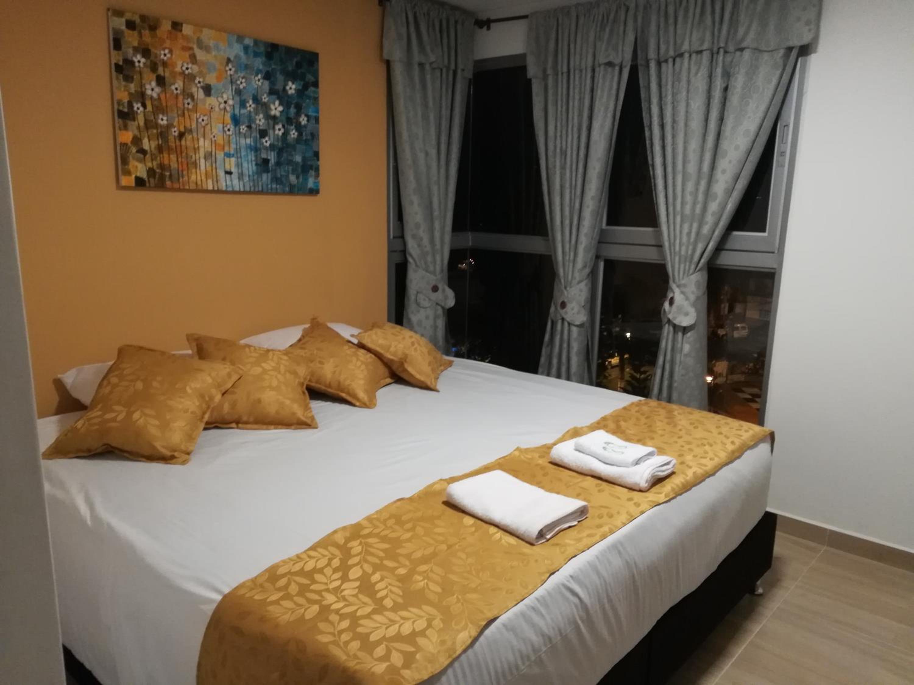 Double Room with Spa Bath photo 3