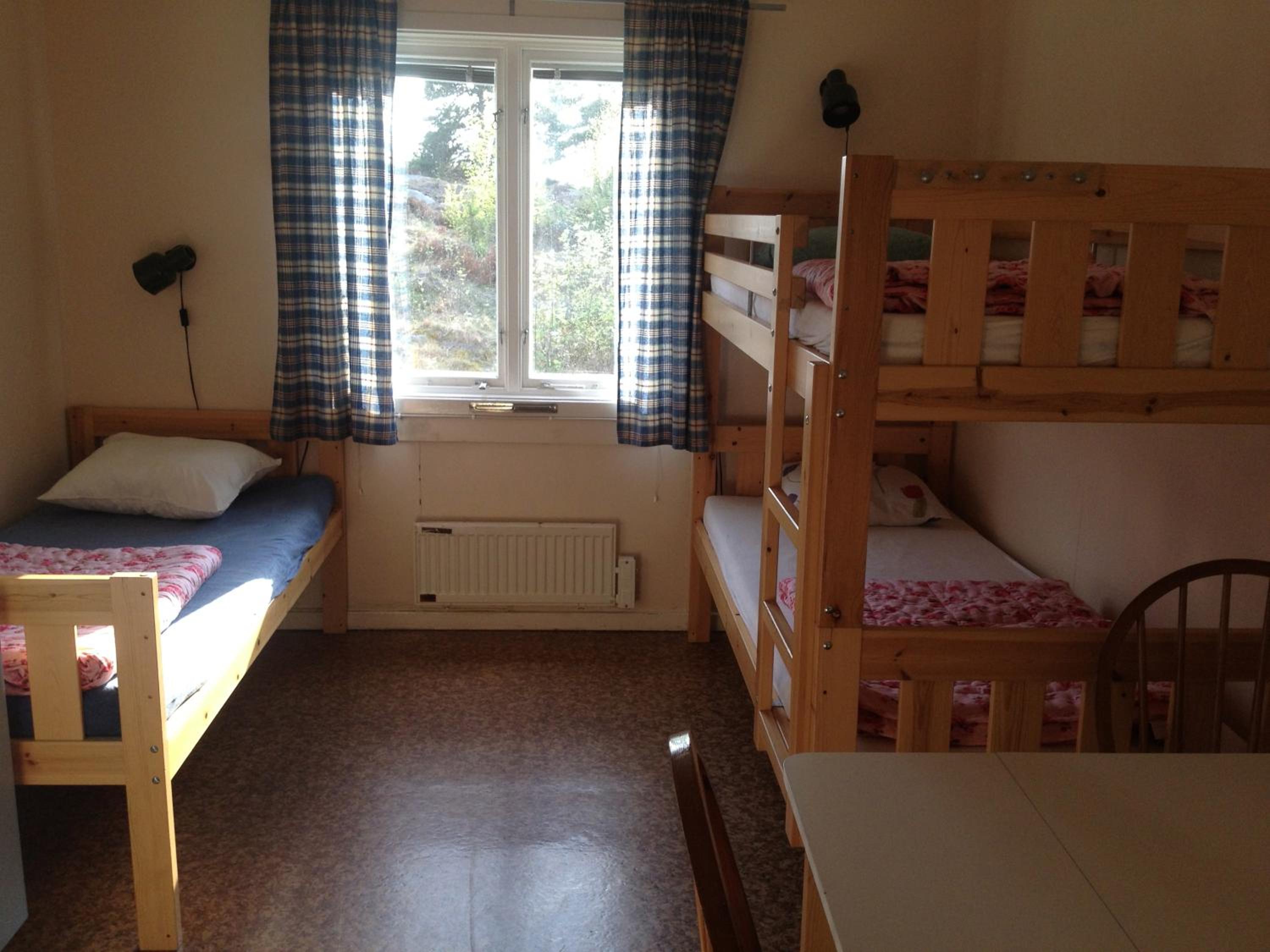 Triple Room with Shared Bathroom photo 1