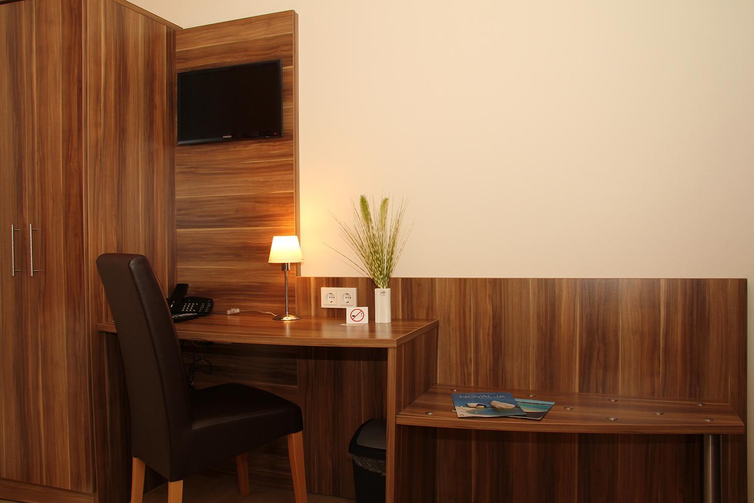 Single Room photo 2