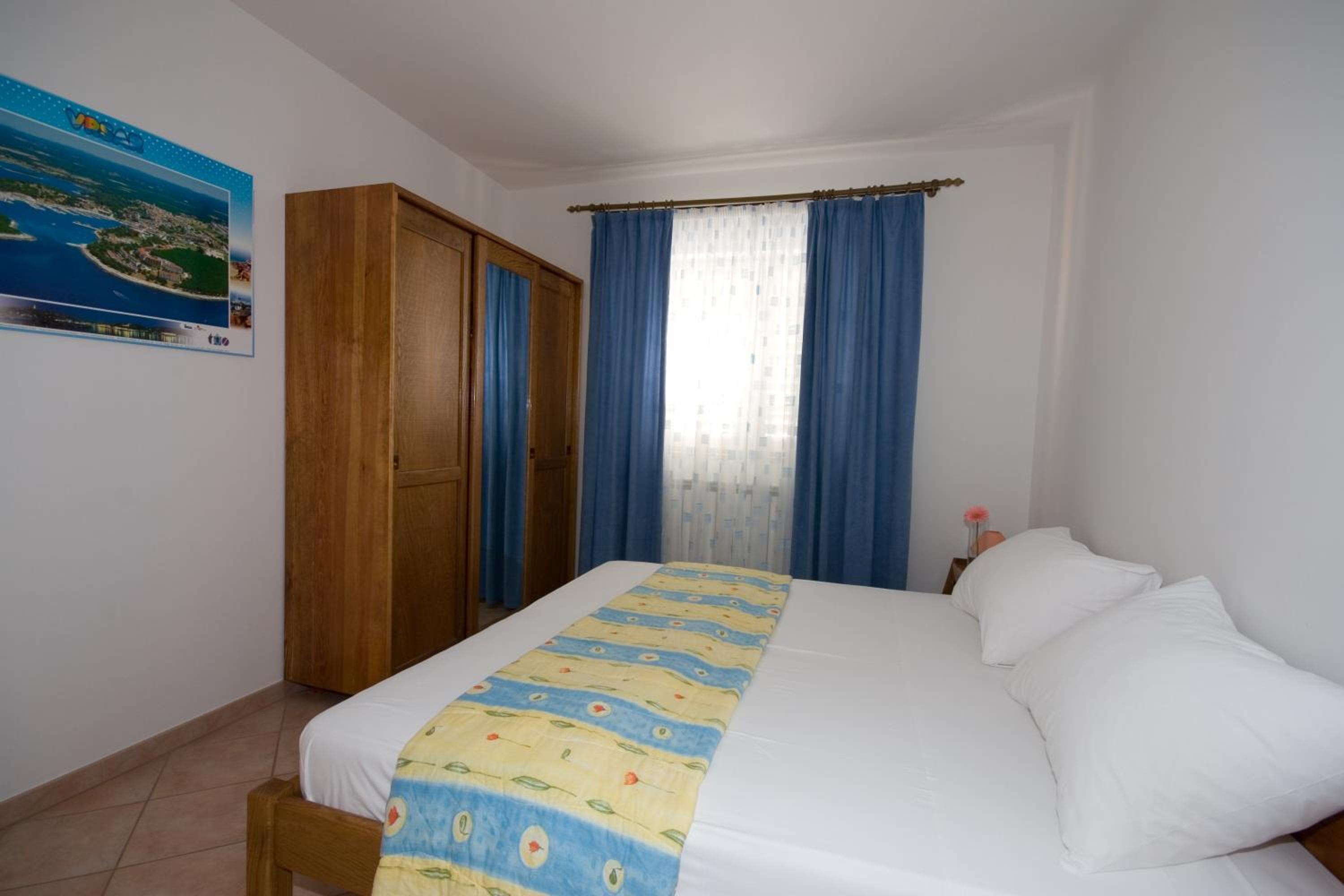 Apartment (4 Adults) - Photo 8