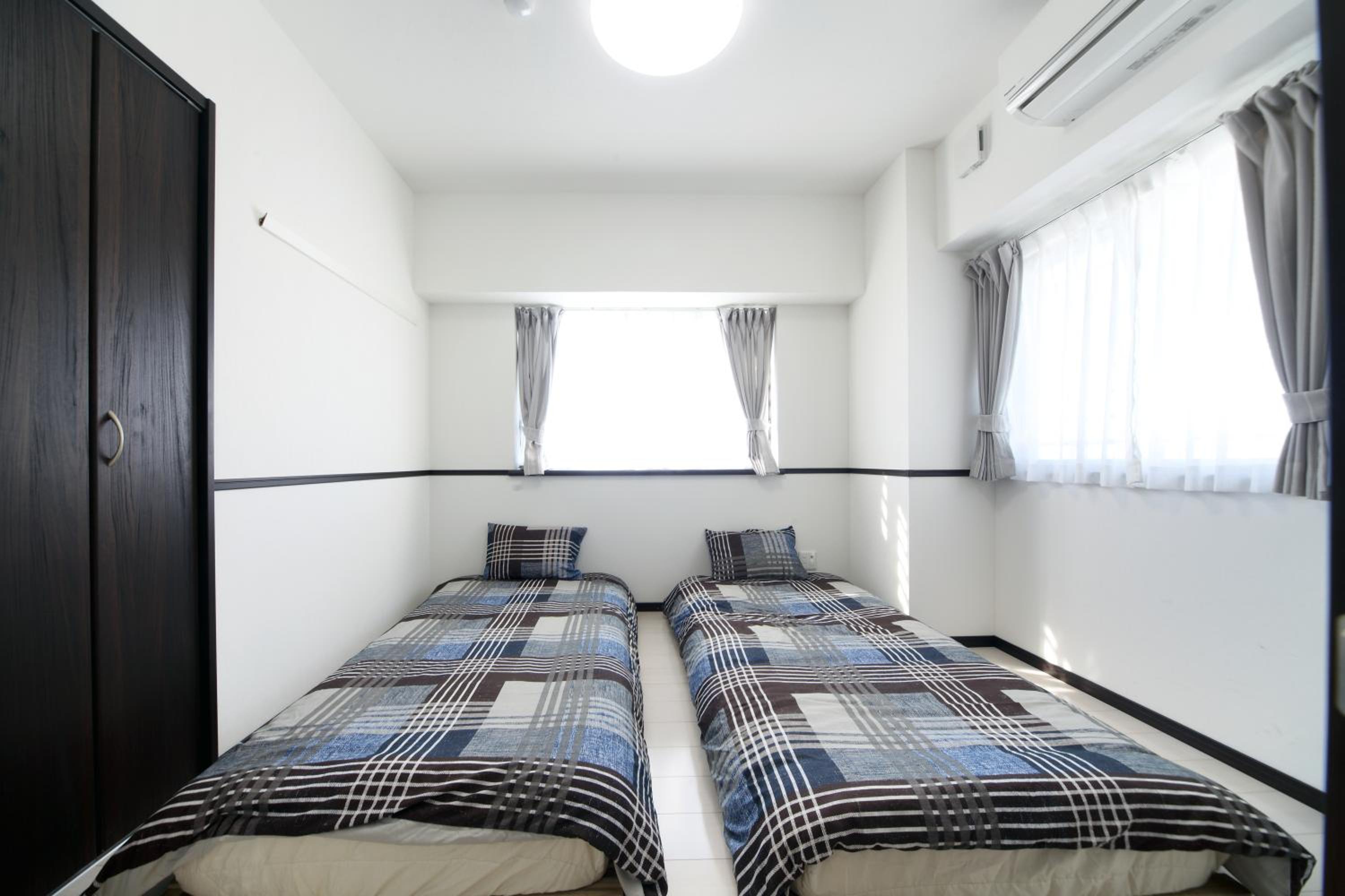 Apartment photo 1