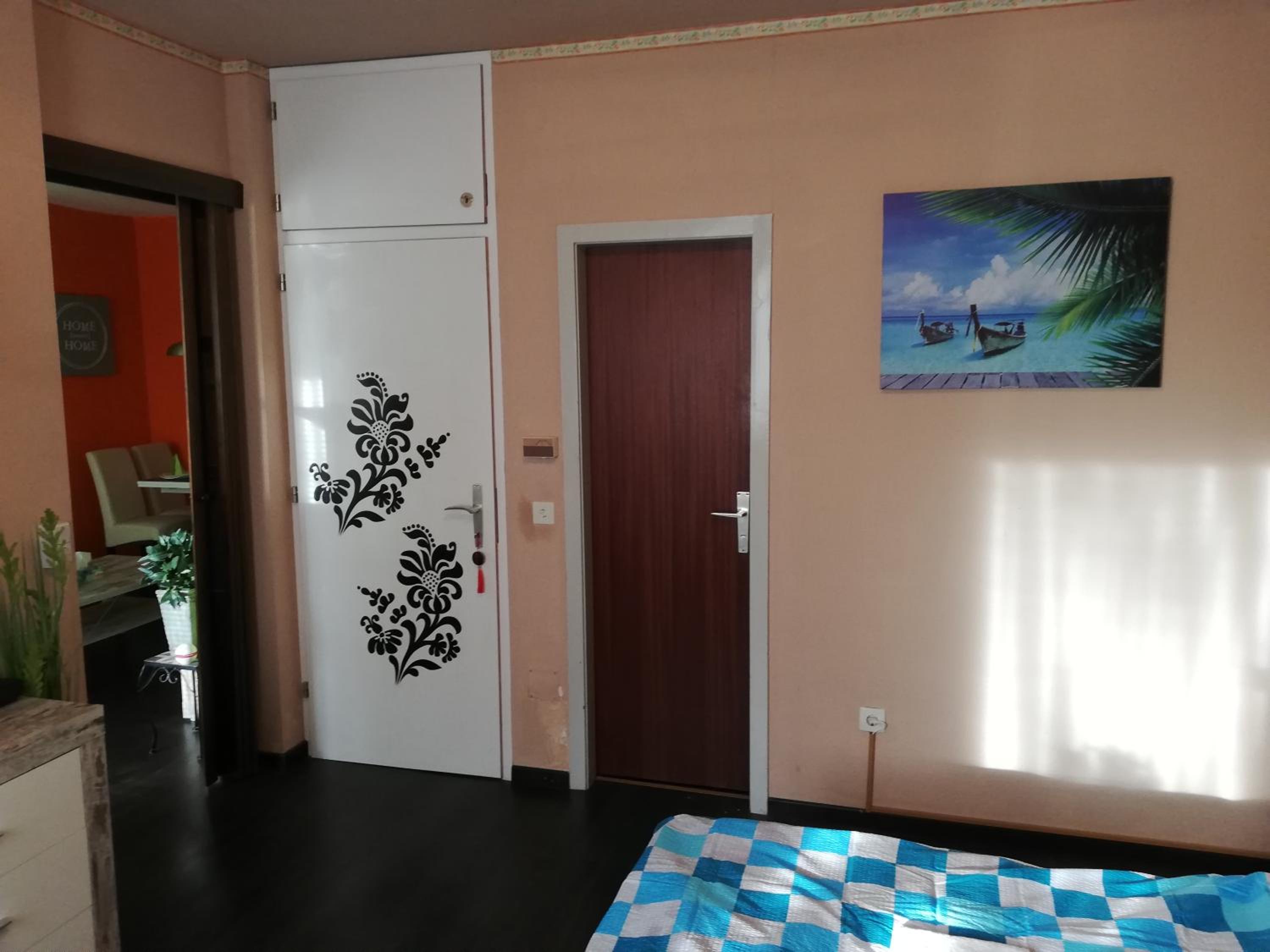 Apartment photo 1