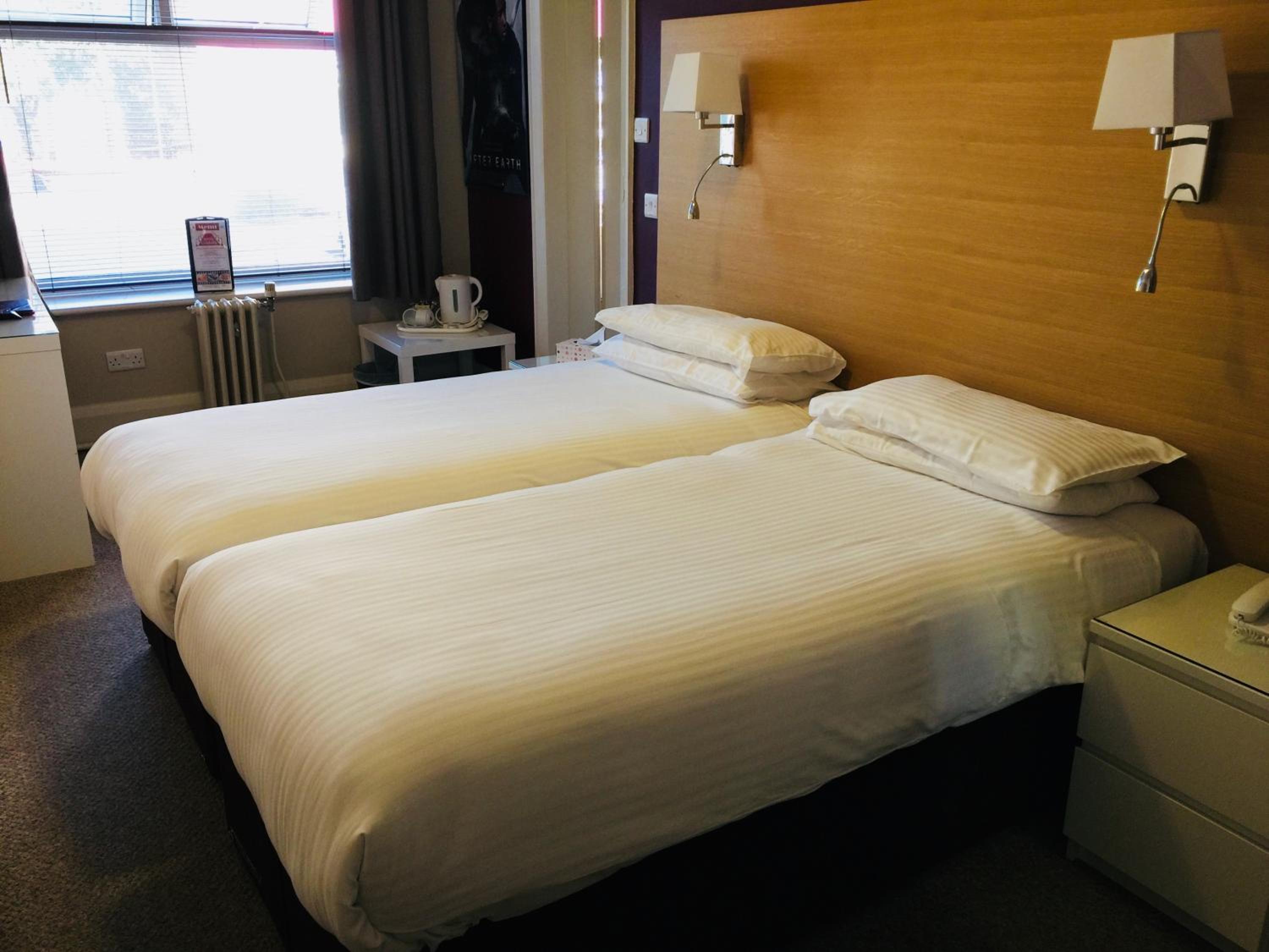 Superior Twin Room - Photo 2