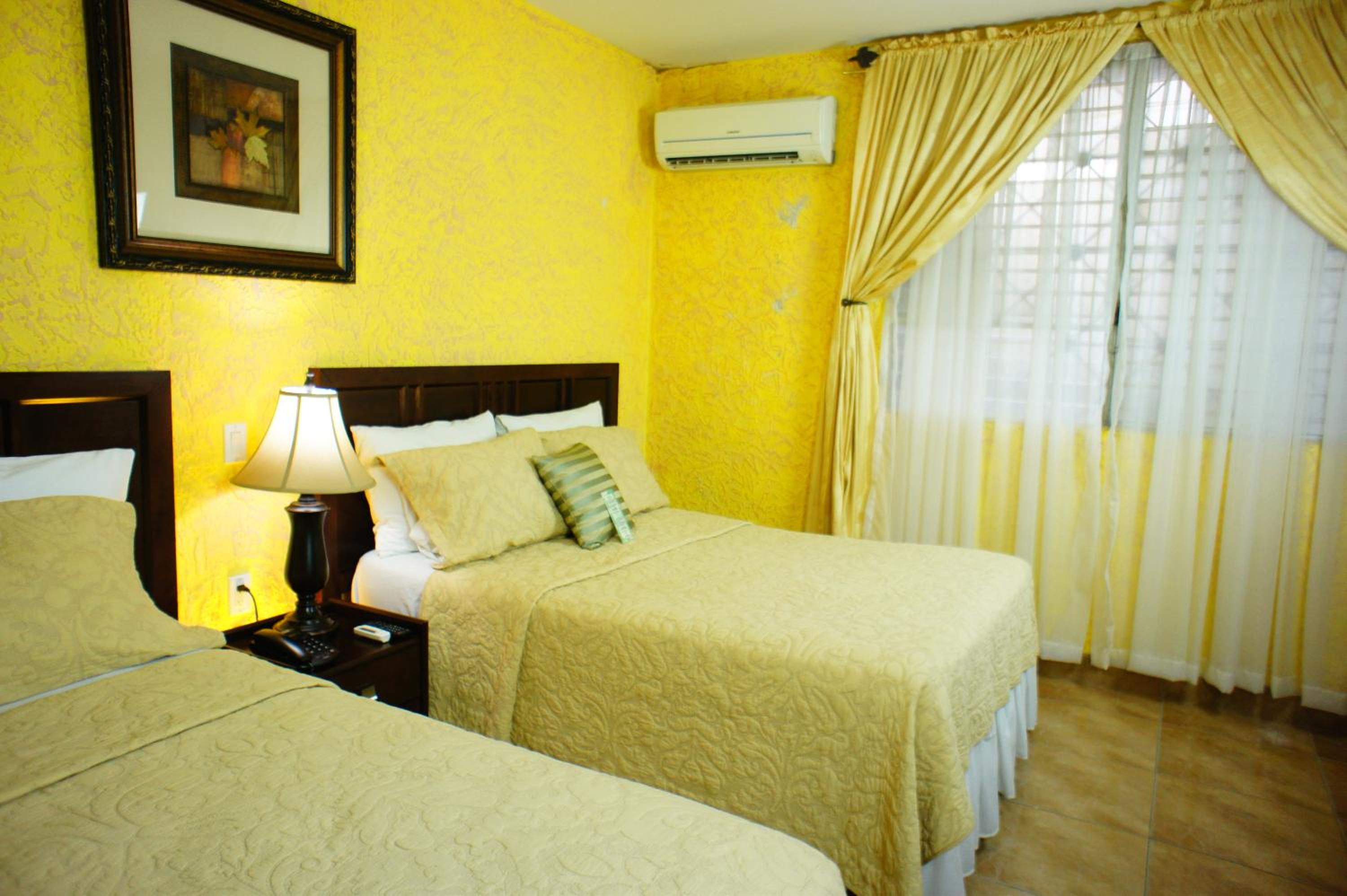 Deluxe Double or Twin Room photo 1