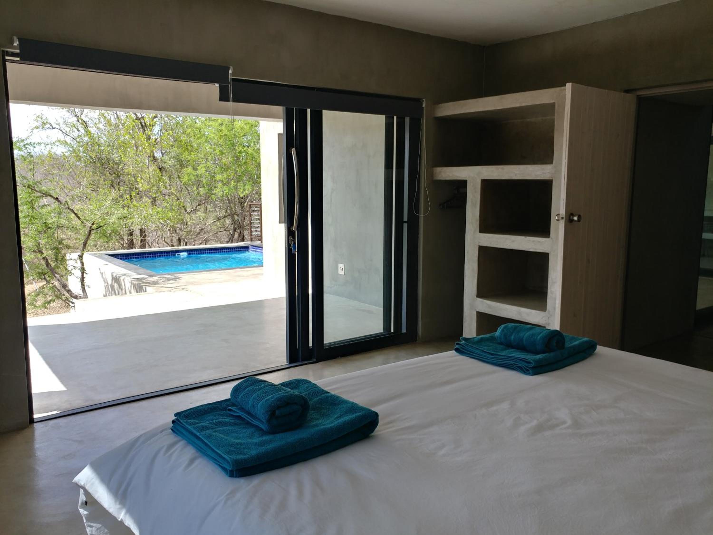 Three-Bedroom Villa - Photo 32