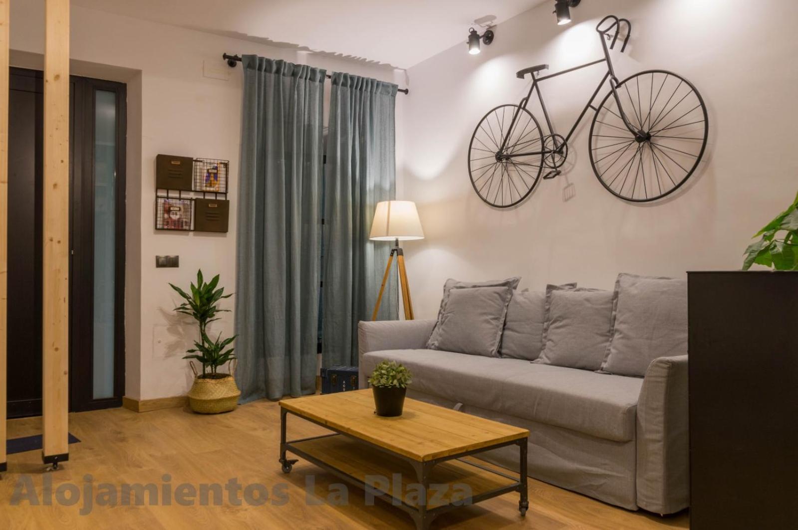 Three-Bedroom Townhouse photo 3