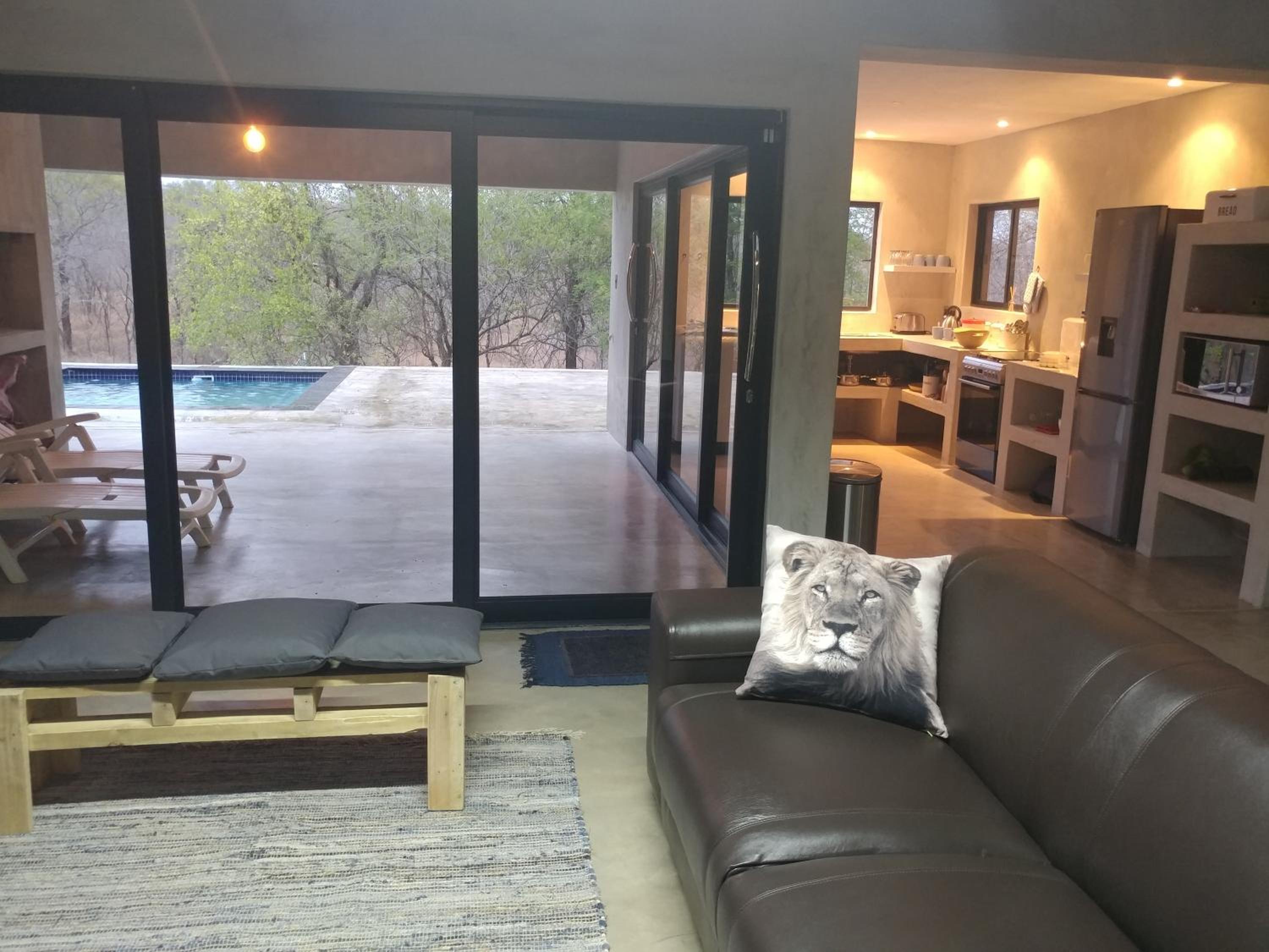 Three-Bedroom Villa - Photo 1