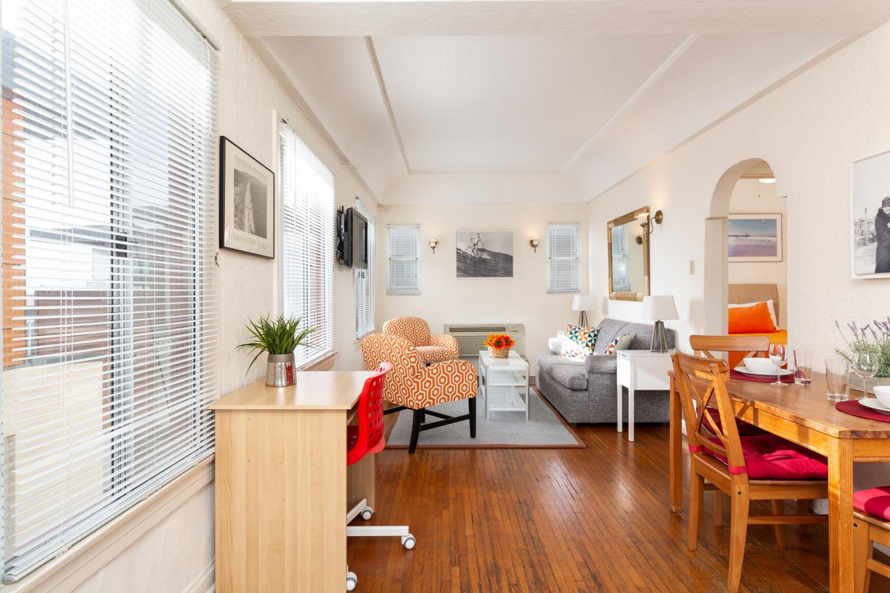 Beach Cottage 1 Bedroom - Upper