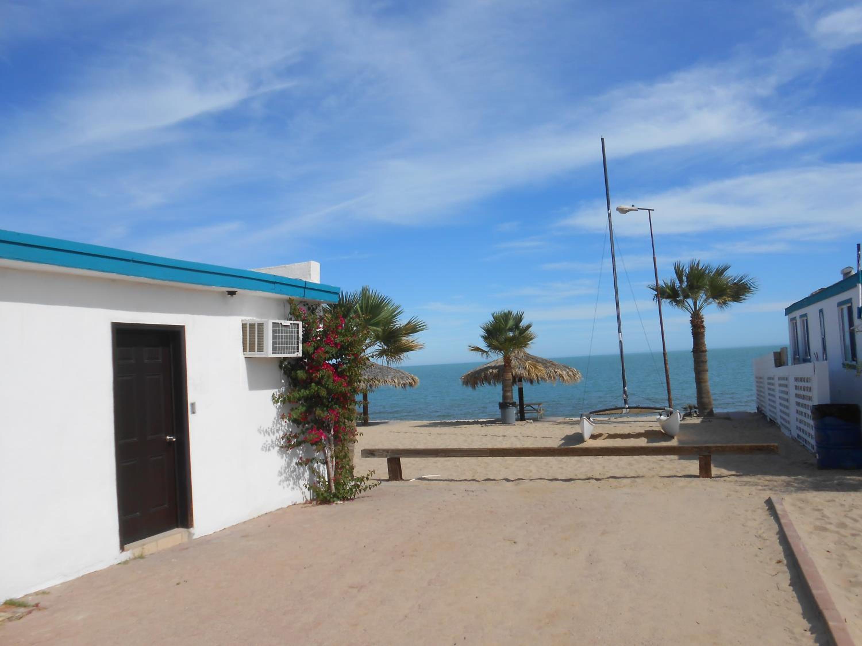 Double Room with Sea View photo 2
