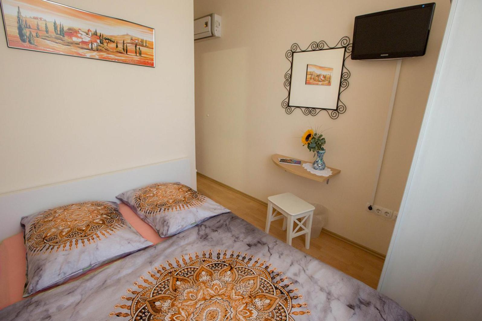 Comfort Single Room with Free Parking photo 3