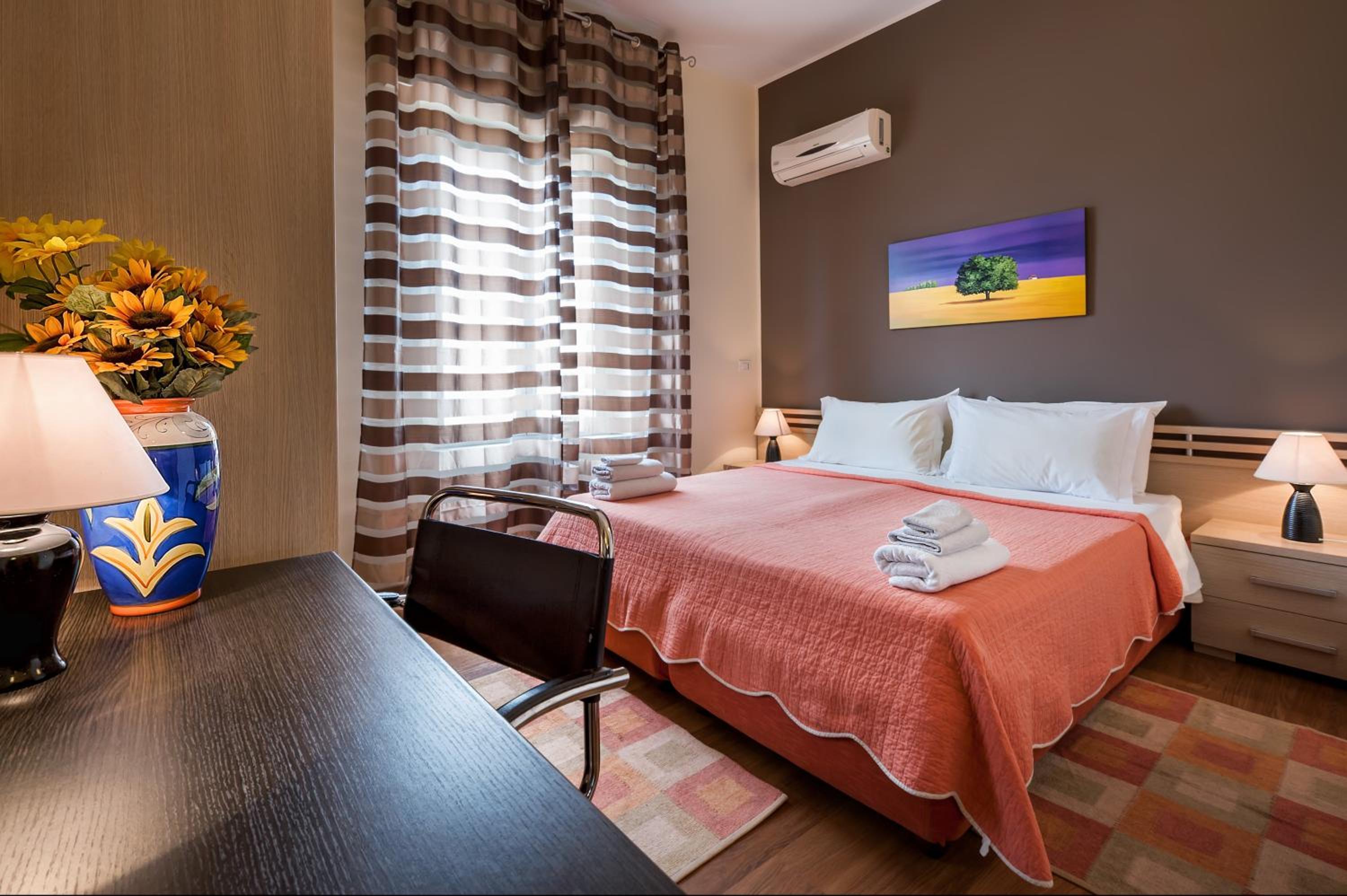 Double or Twin Room - Photo 1