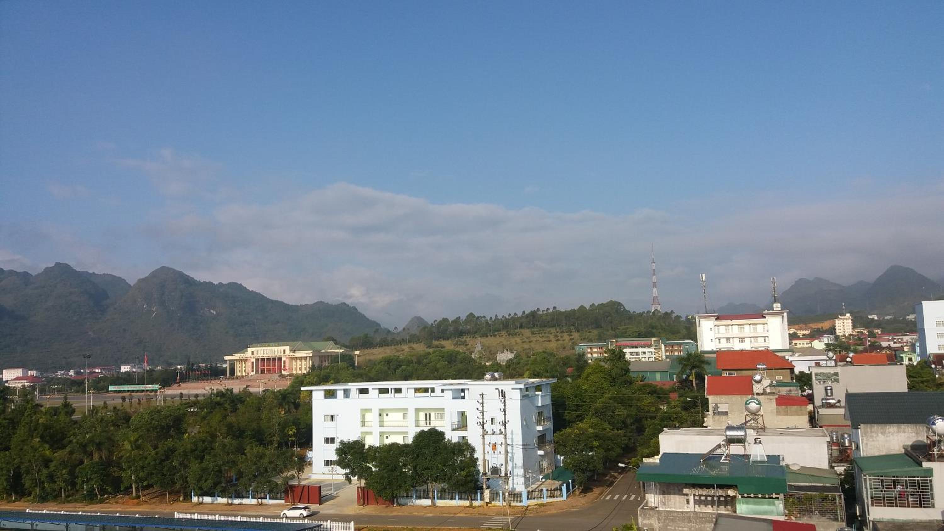 Deluxe Single Room with Balcony photo 2