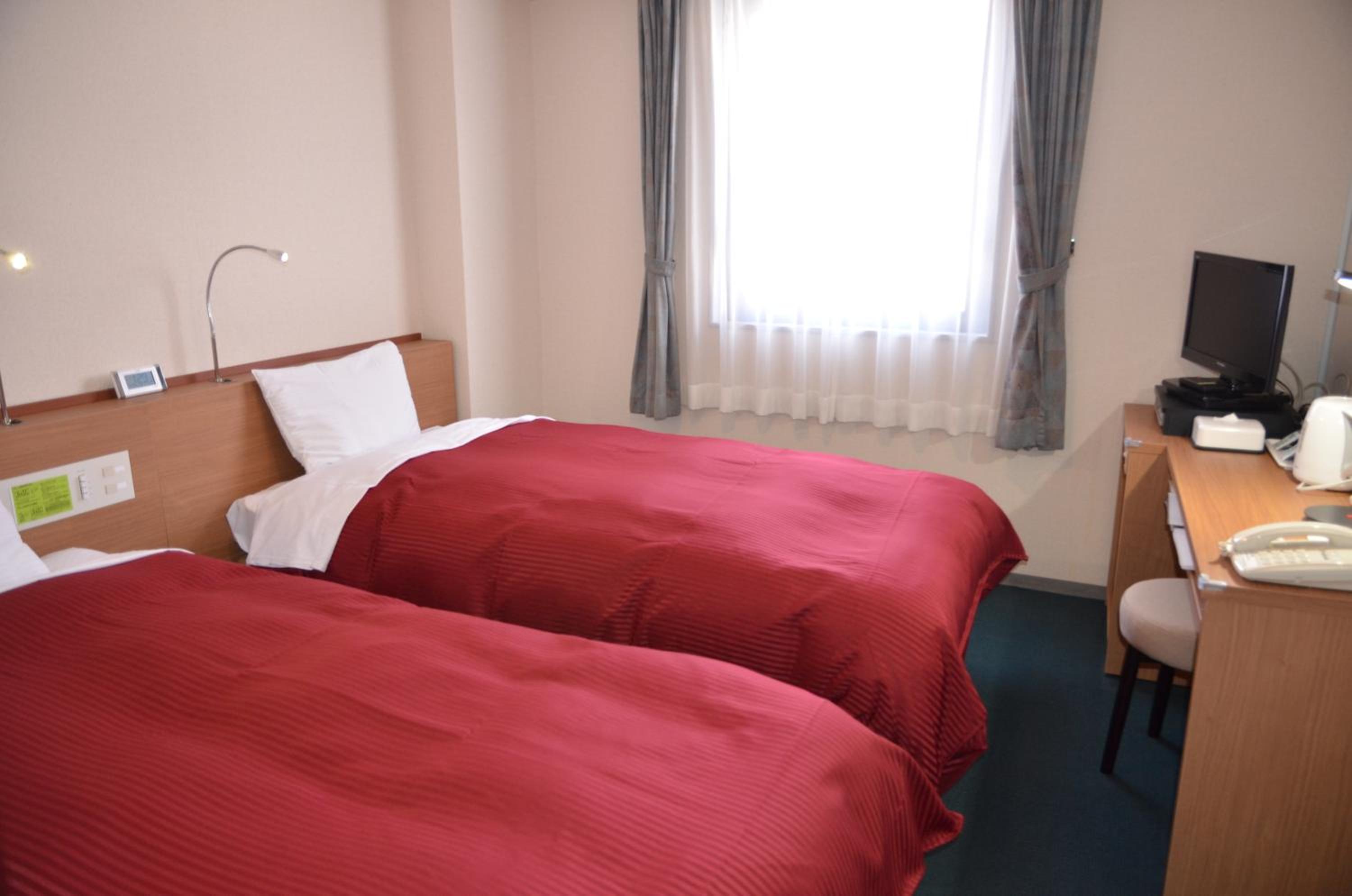 Economy Twin Room - Photo 1
