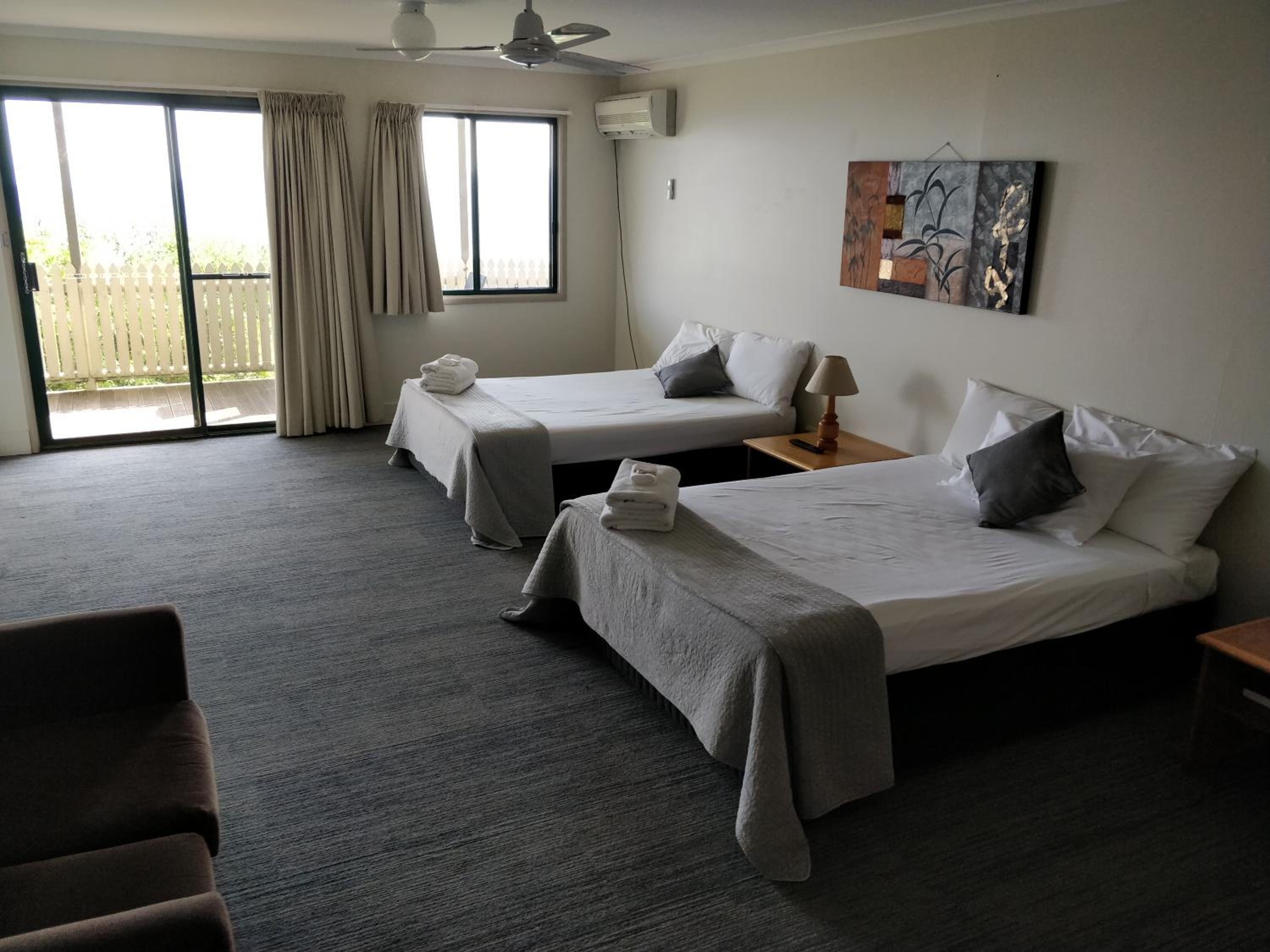 Twin Glasshouse View Room photo 1