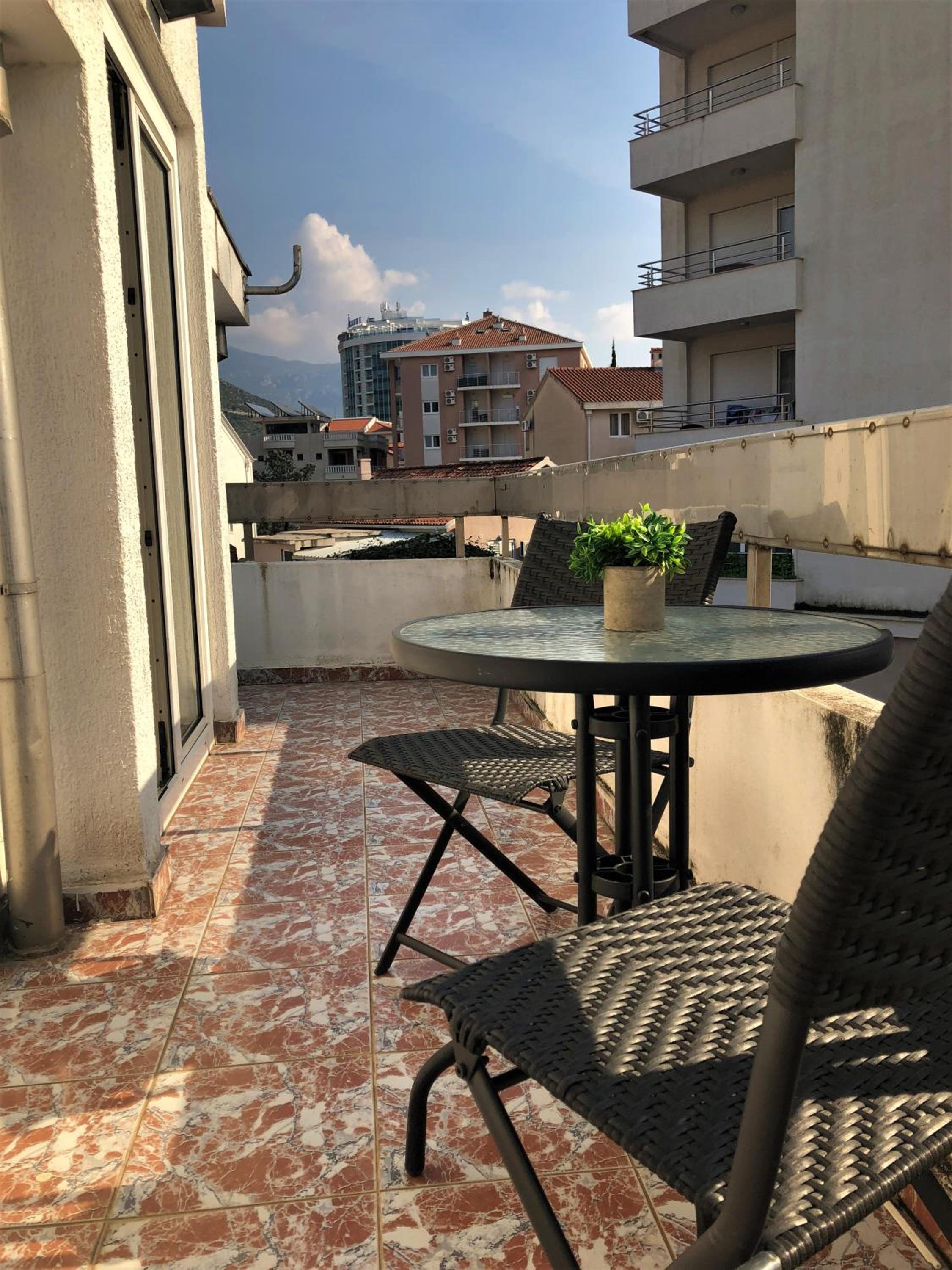 Comfort Double Room with Balcony - Photo 14