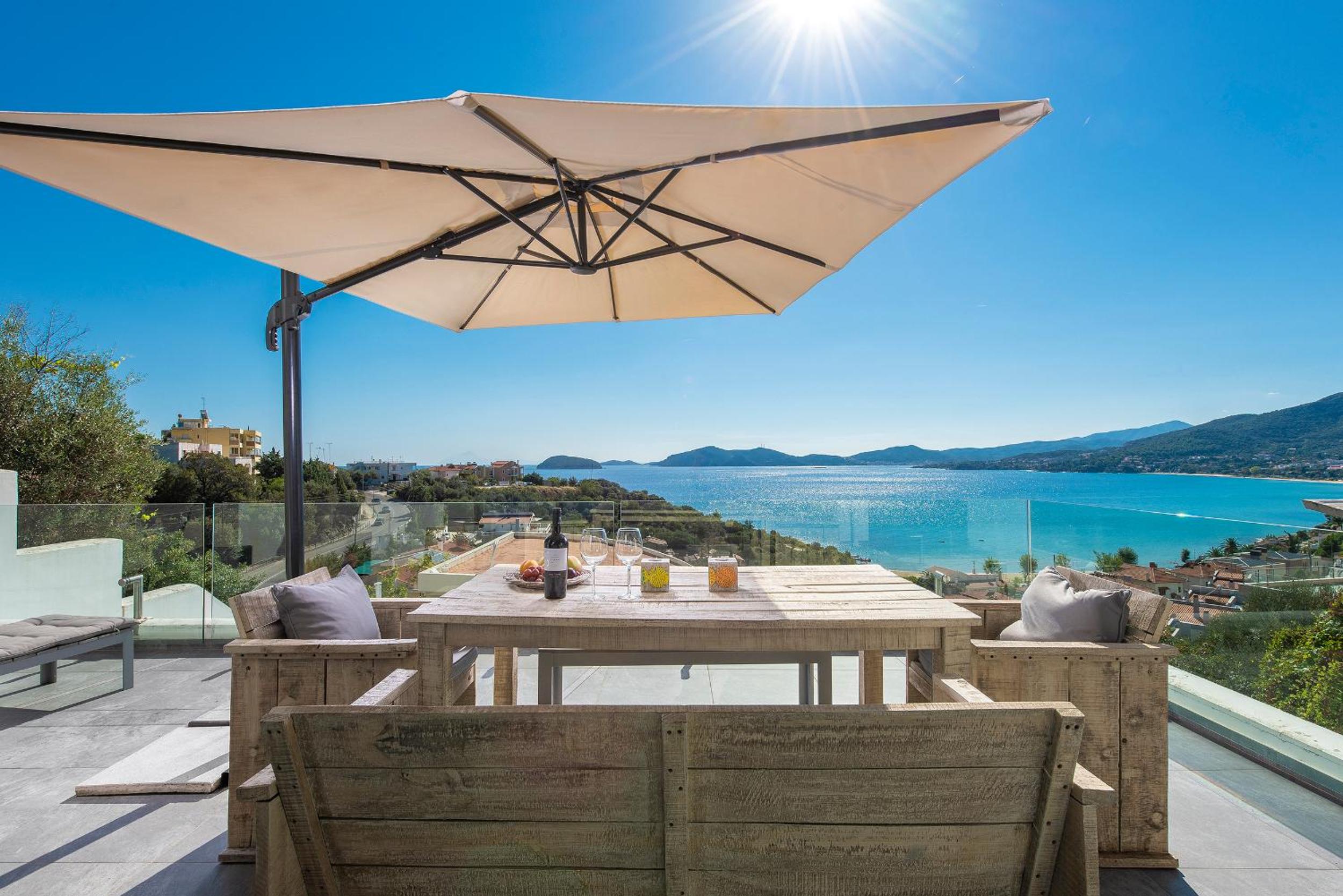 Villa with Sea View photo 2