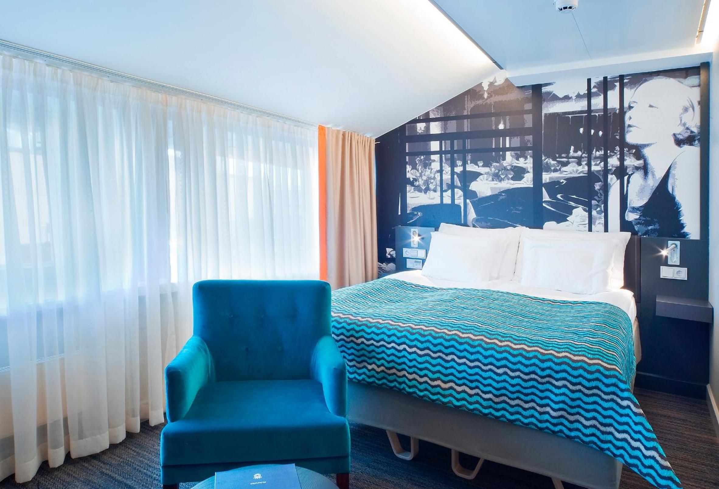 Standard Double or Twin Room - Photo 3