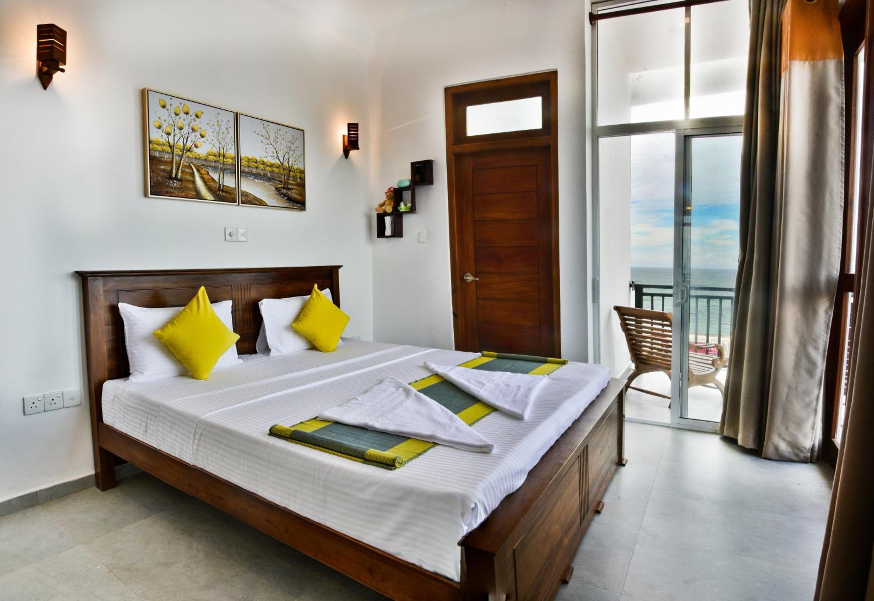 Deluxe Double Room with Sea View photo 1