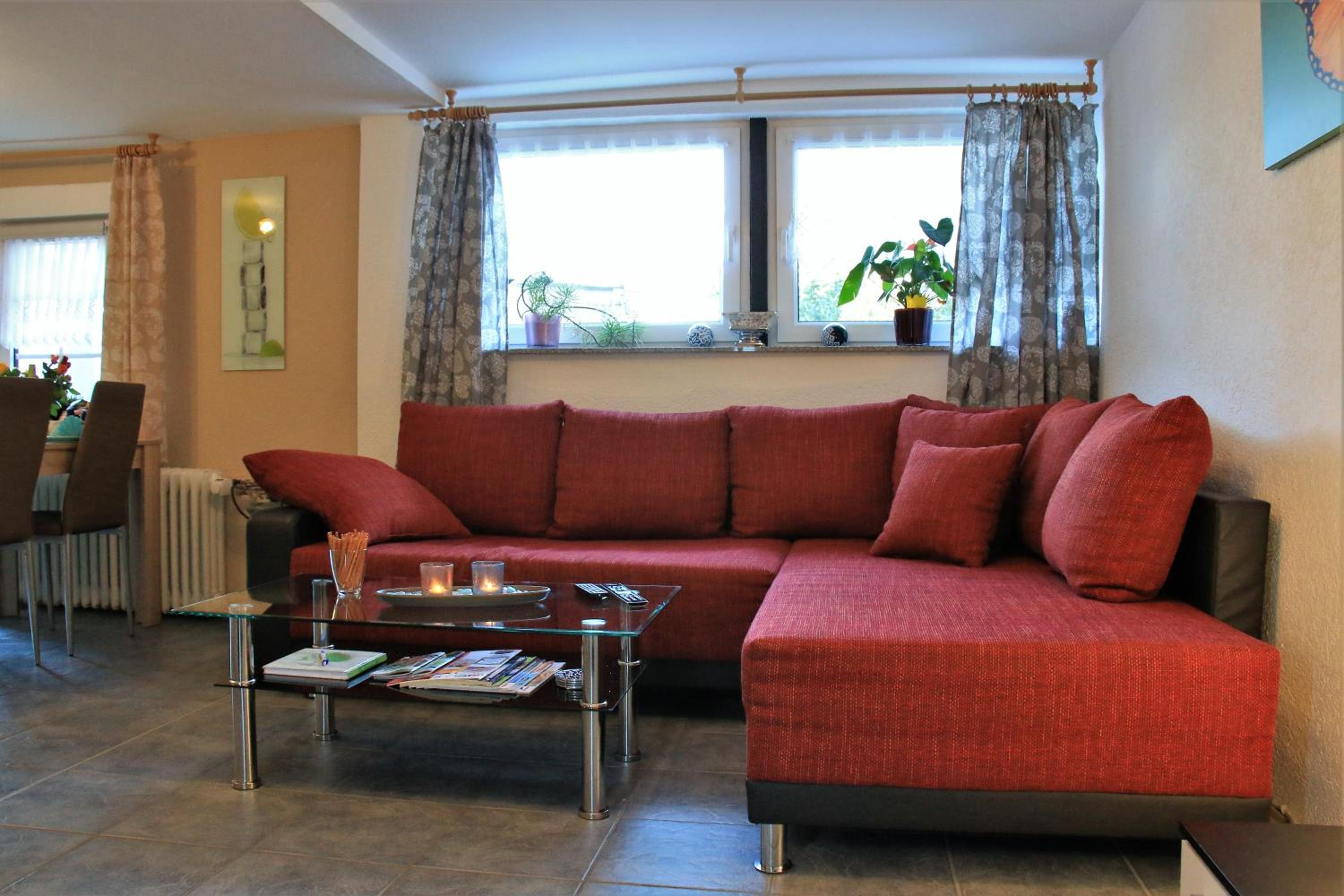 Apartment with Balcony - Photo 31
