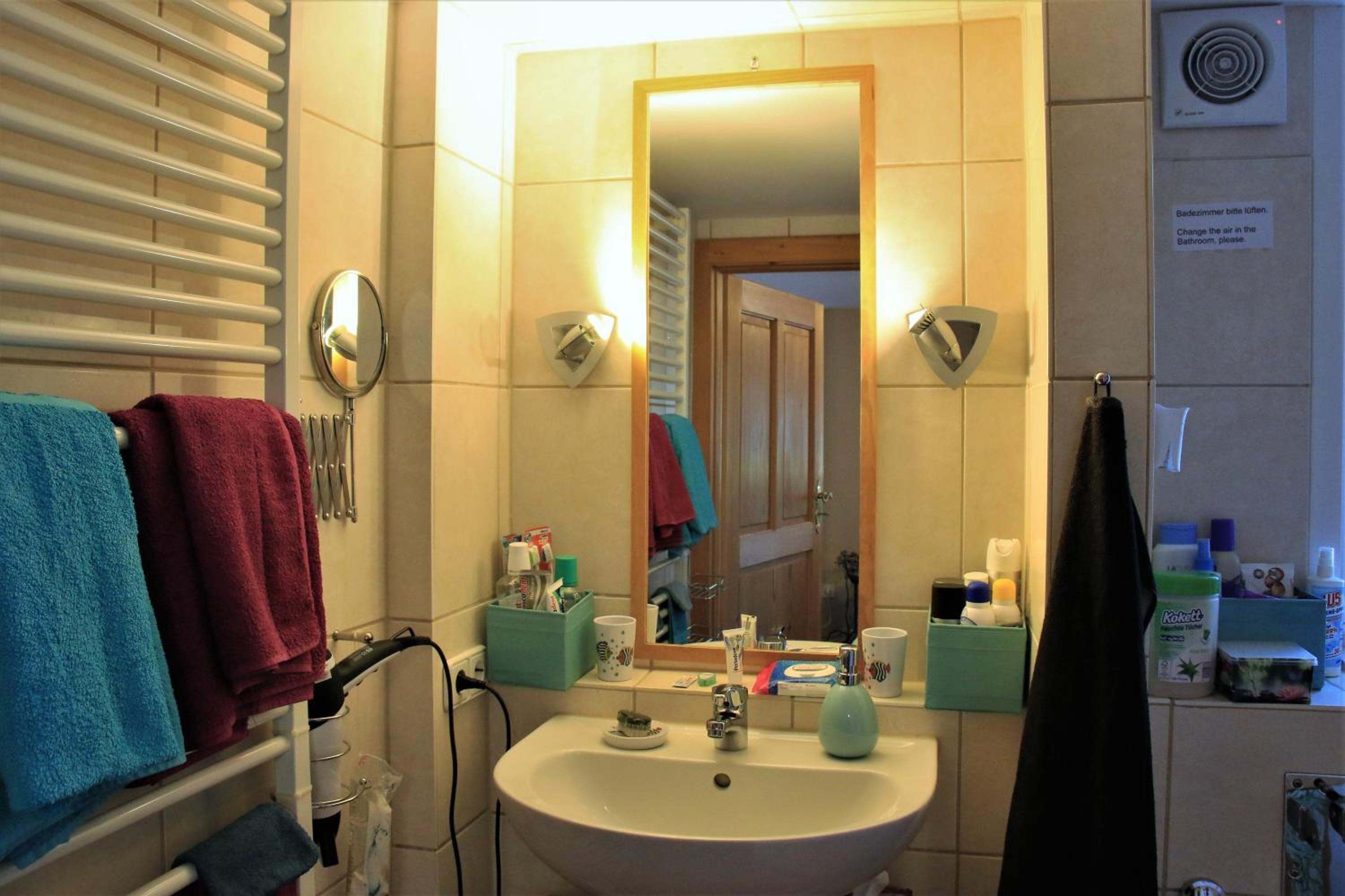 Apartment with Balcony - Photo 27