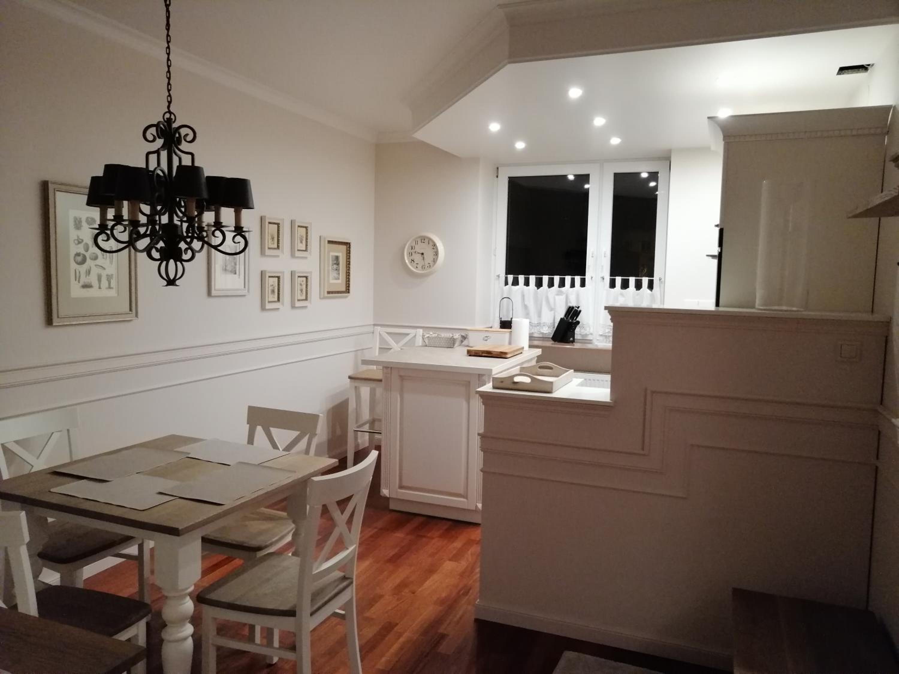 Apartment - Photo 8