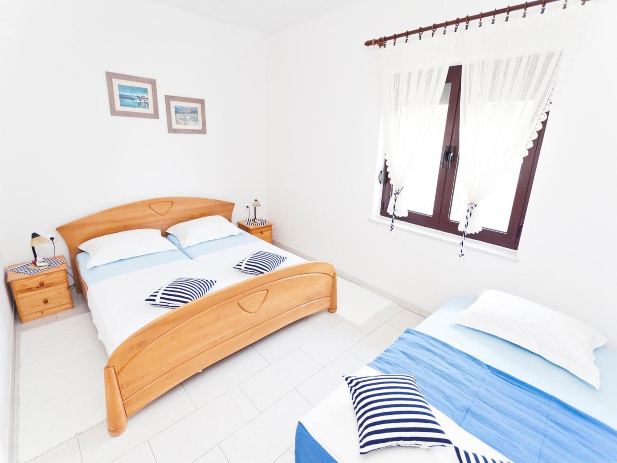 Three-Bedroom Apartment with Sea View photo 1