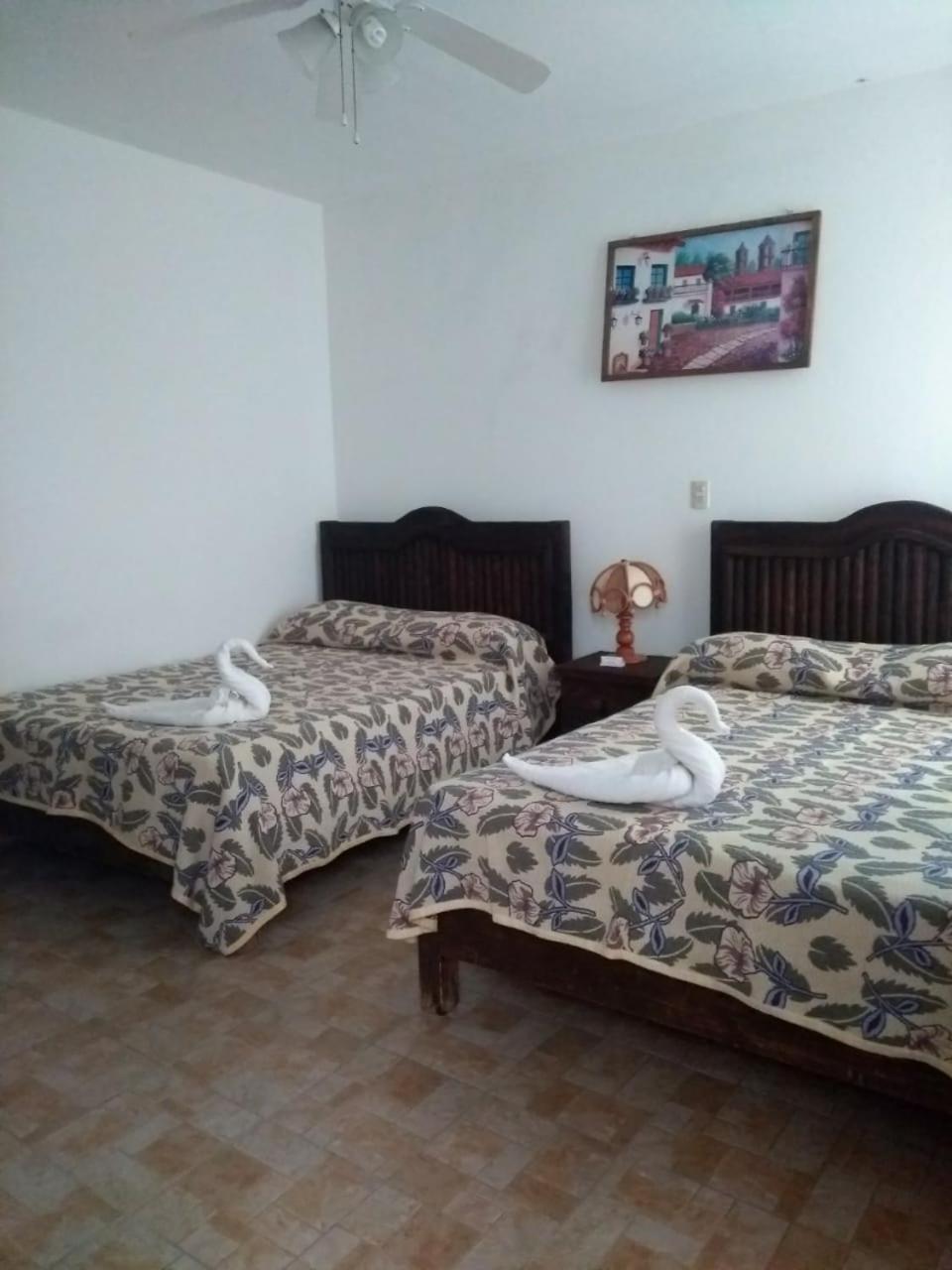 Quadruple Room - Photo 3