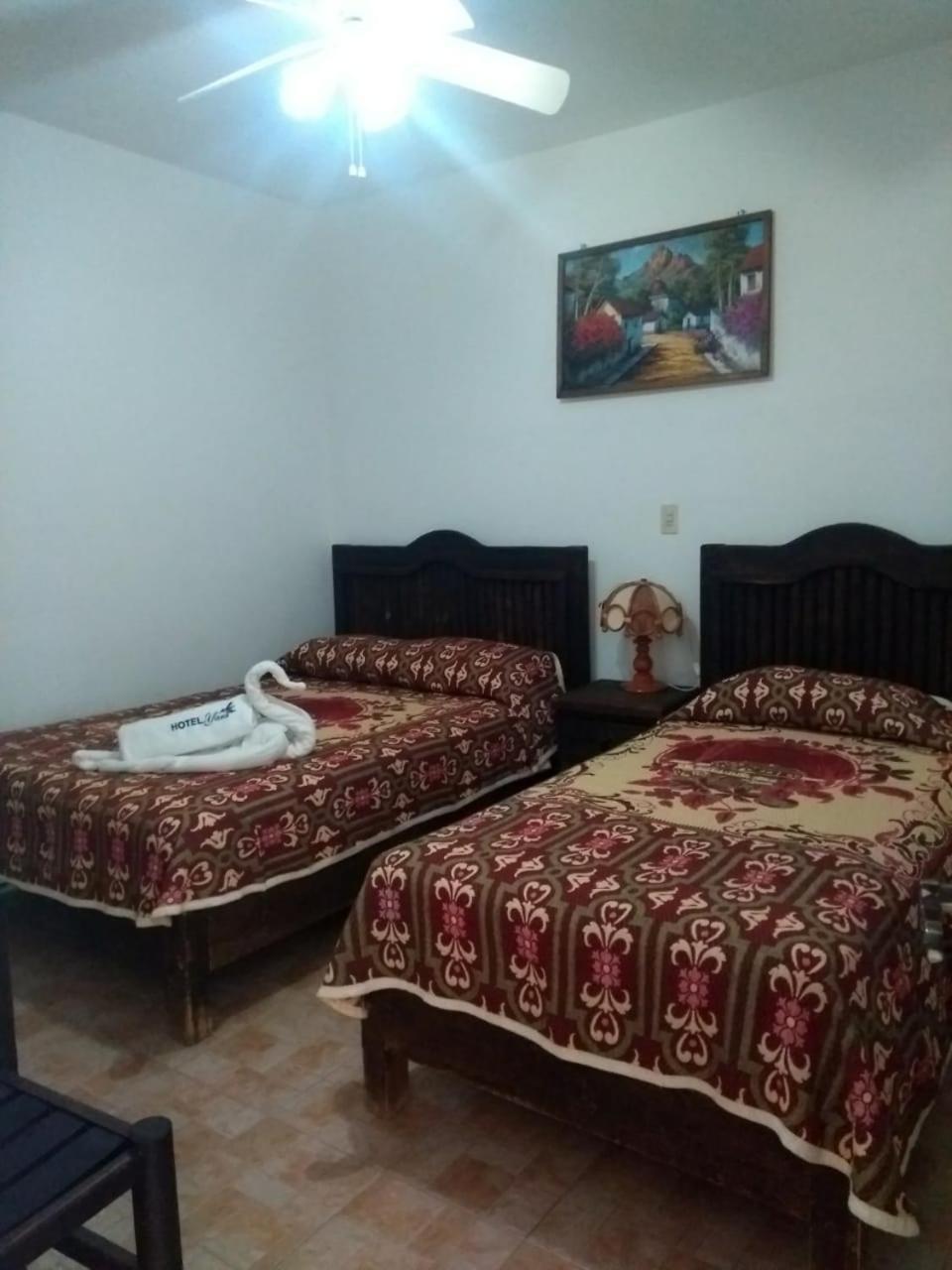 Standard Triple Room - Photo 2