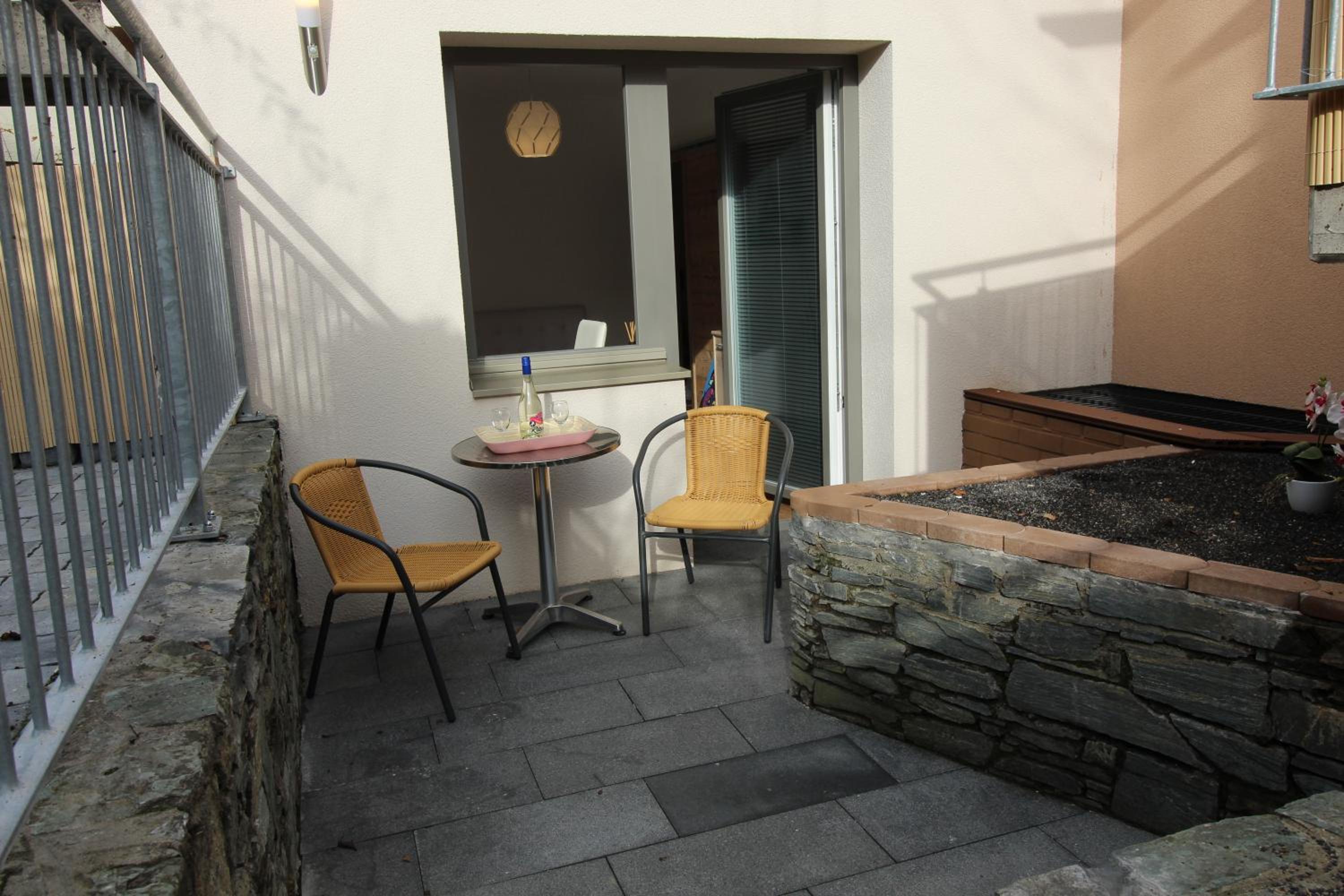 Apartment with Terrace 1 photo 3
