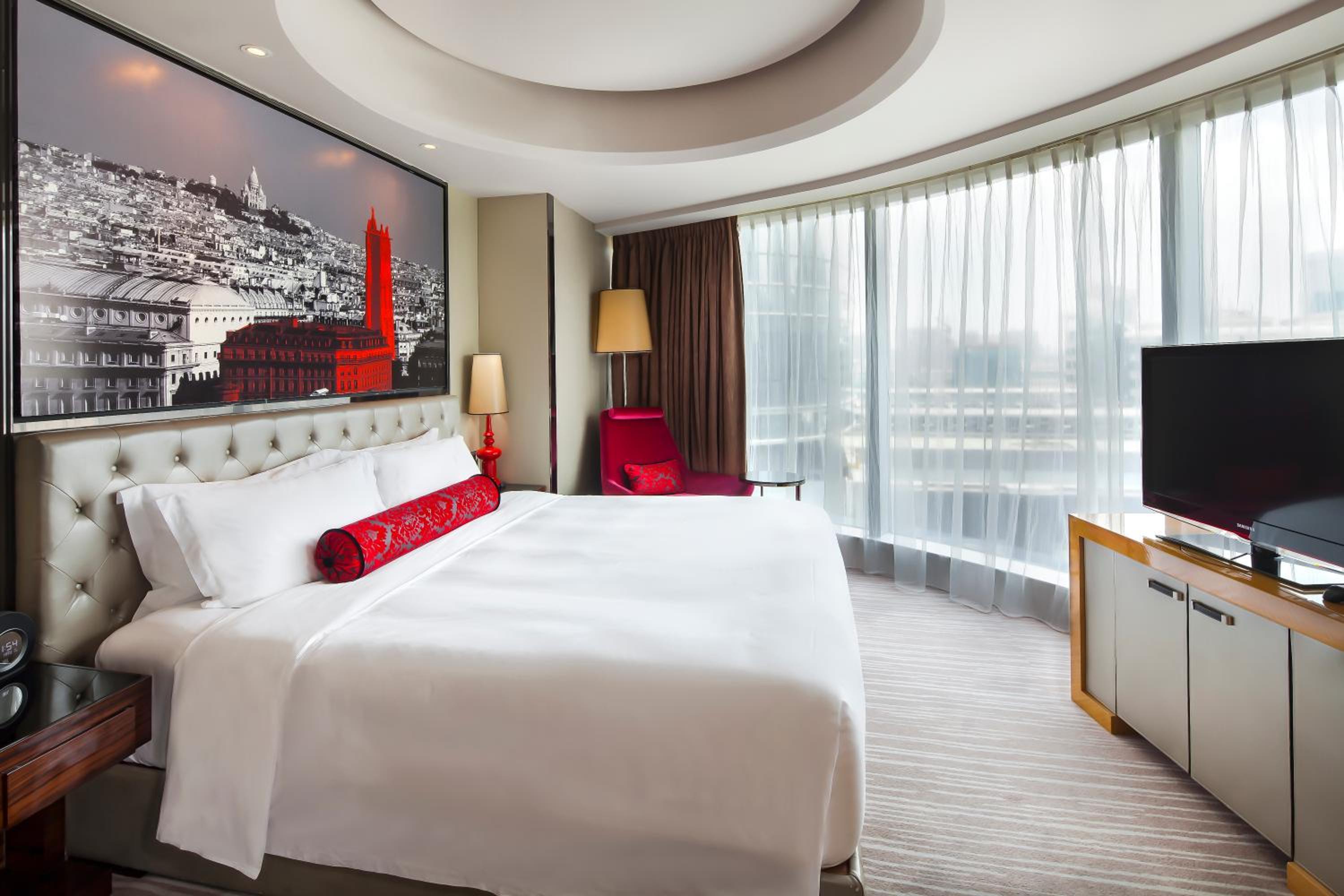 Junior King Suite - Photo 7