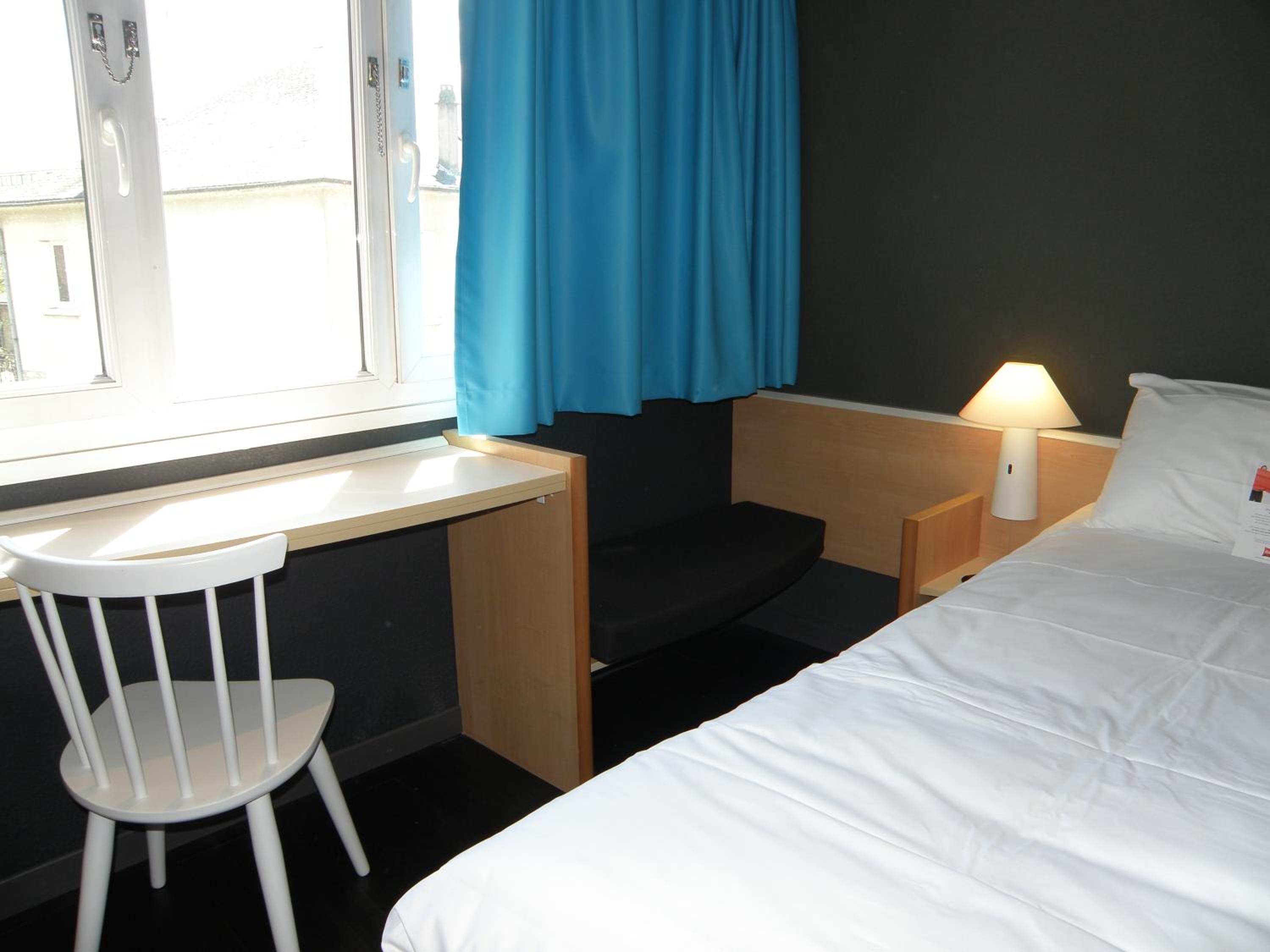Standard Double Room - Photo 14