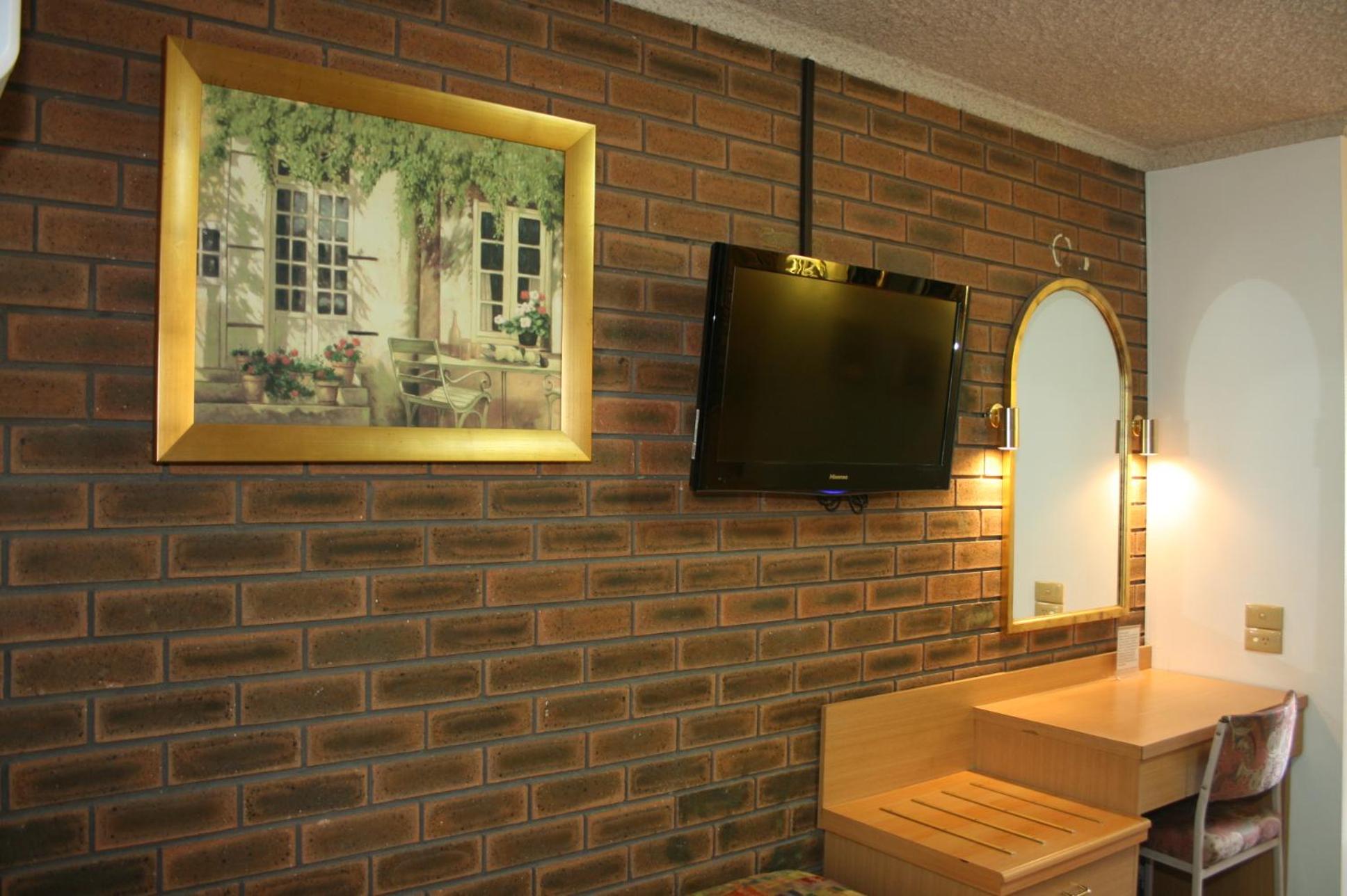 Double Room - Photo 2