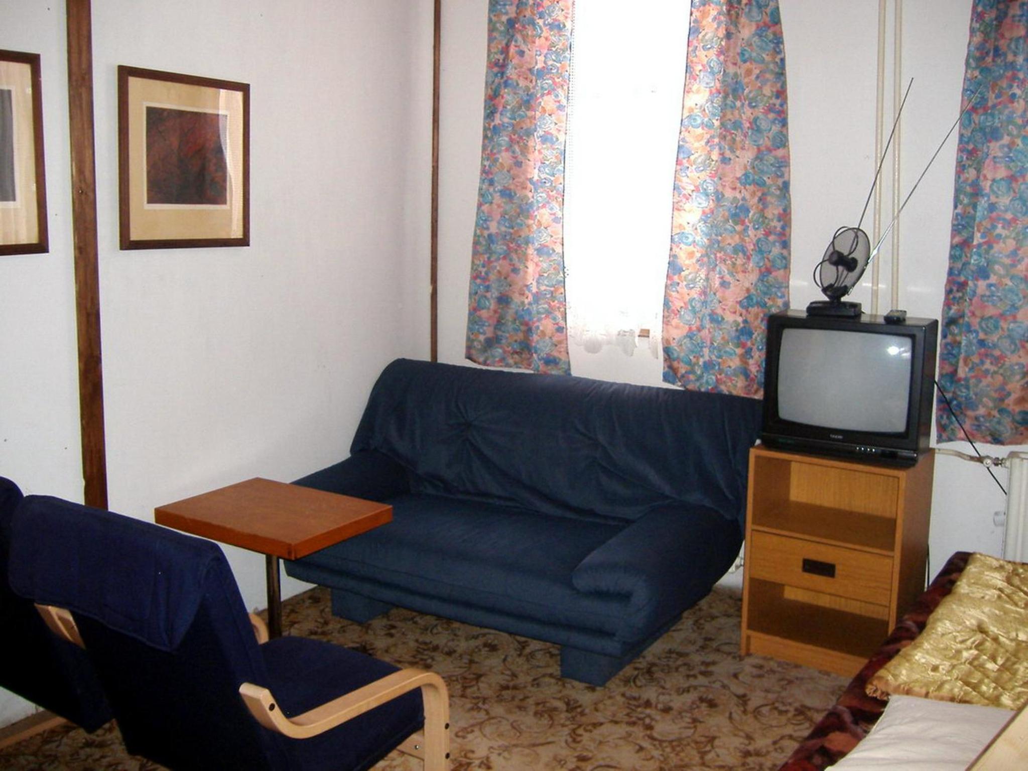 Quadruple Room with Private Bathroom photo 2