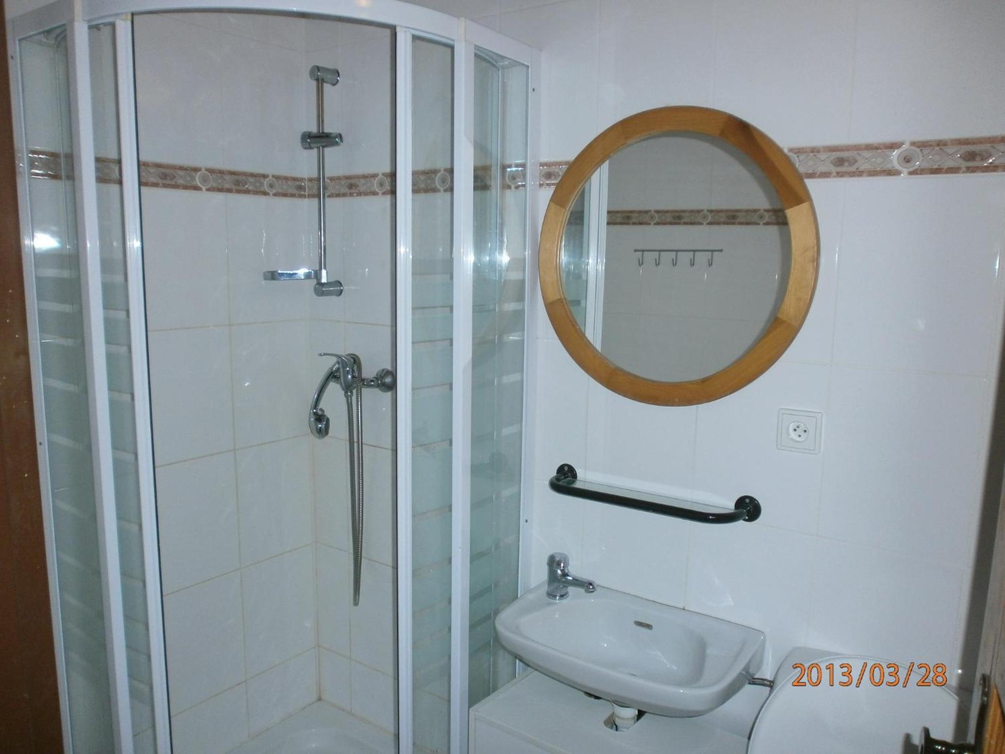 Deluxe Double Room (2 Adults + 1 Child) photo 3