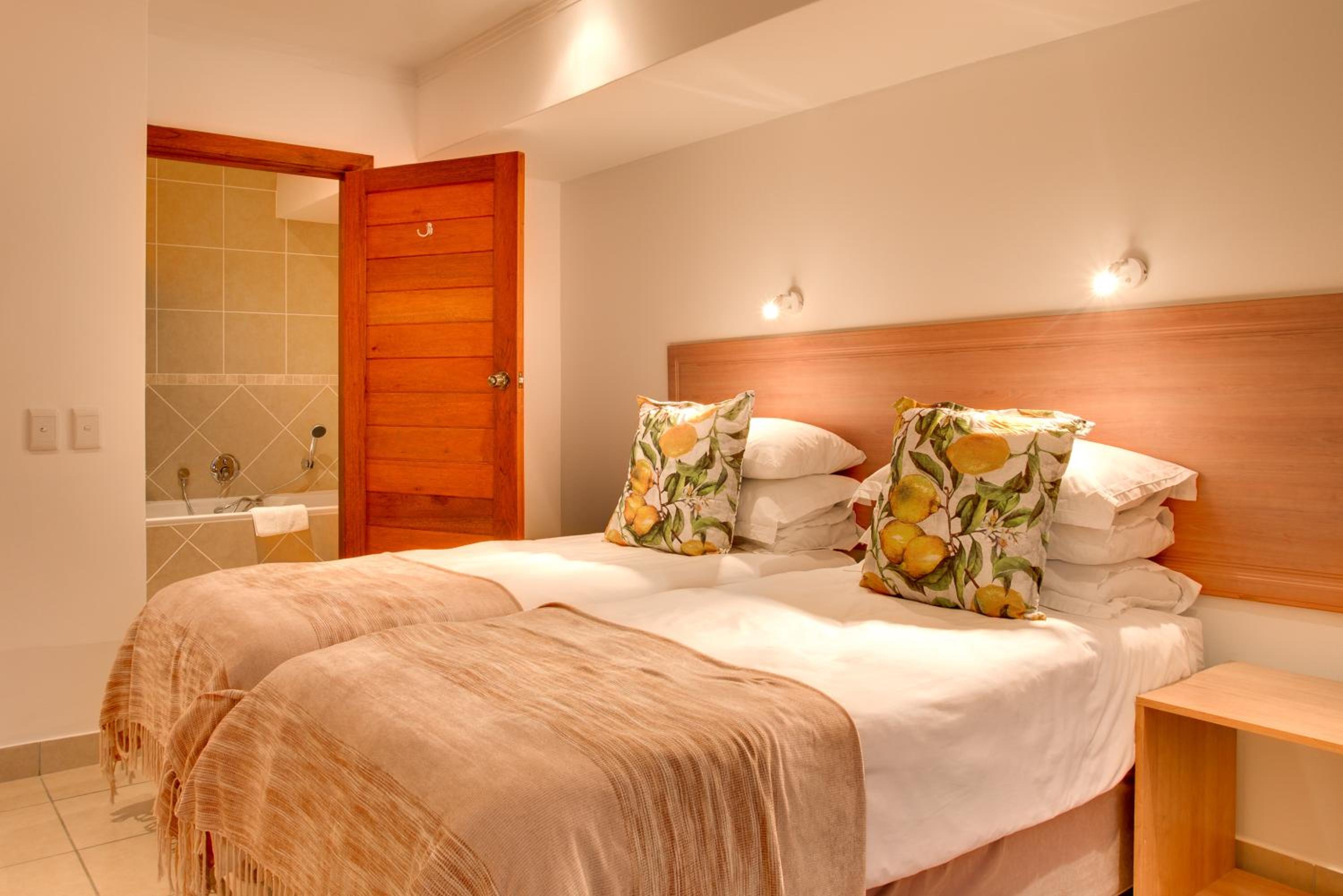 Family Suite - Photo 5