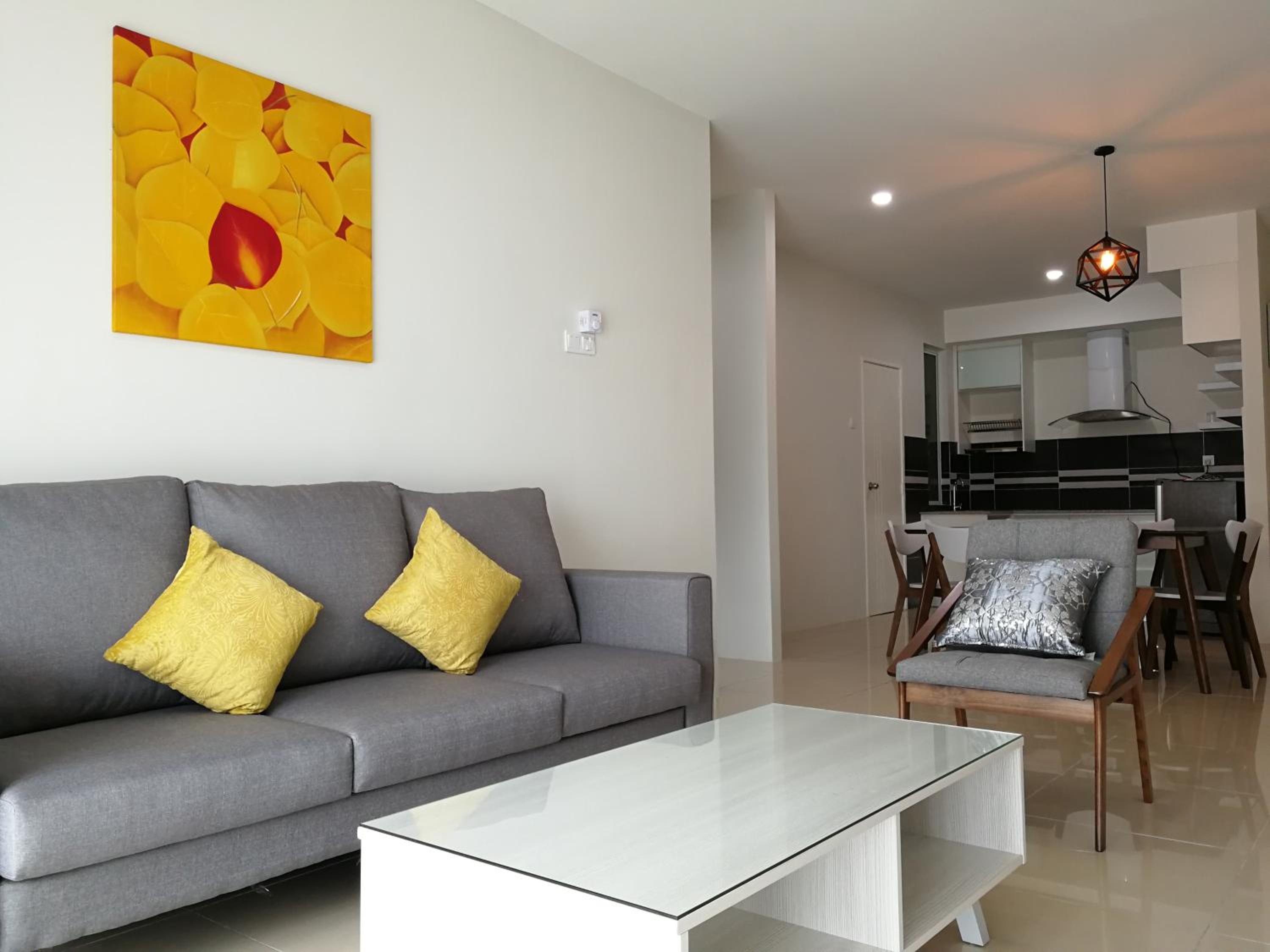 One-Bedroom Apartment