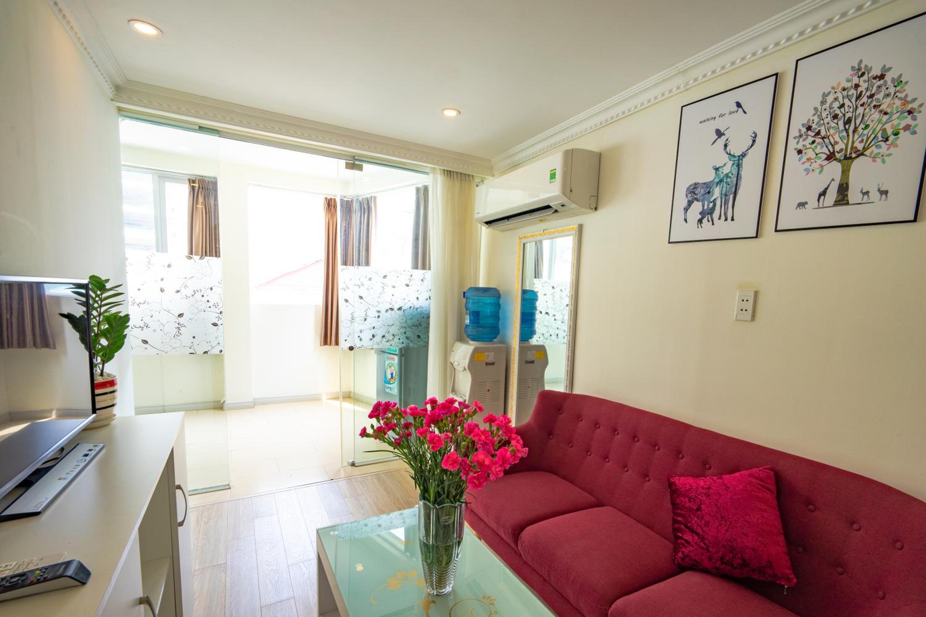 Deluxe Apartment