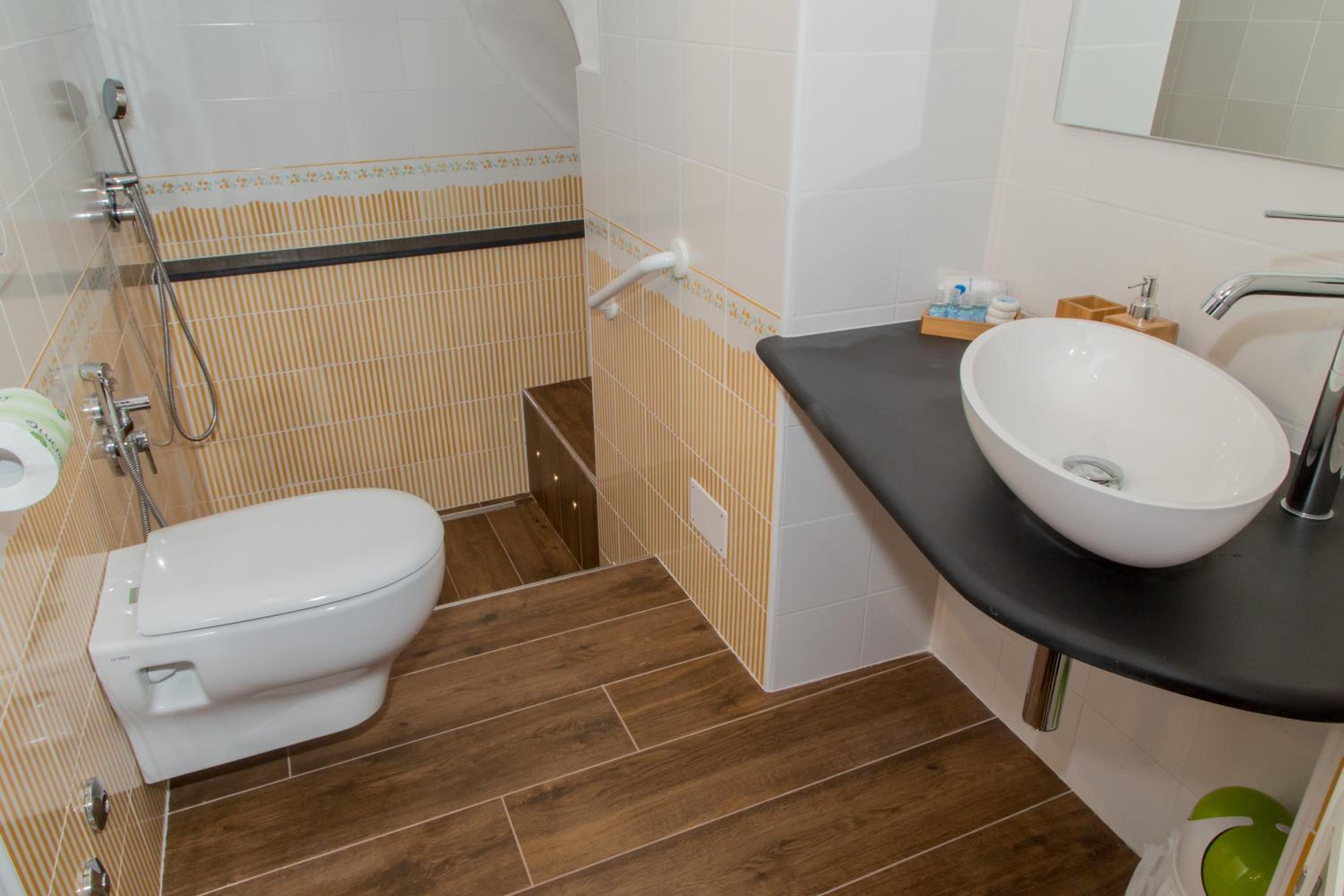 Deluxe Family Suite photo 2