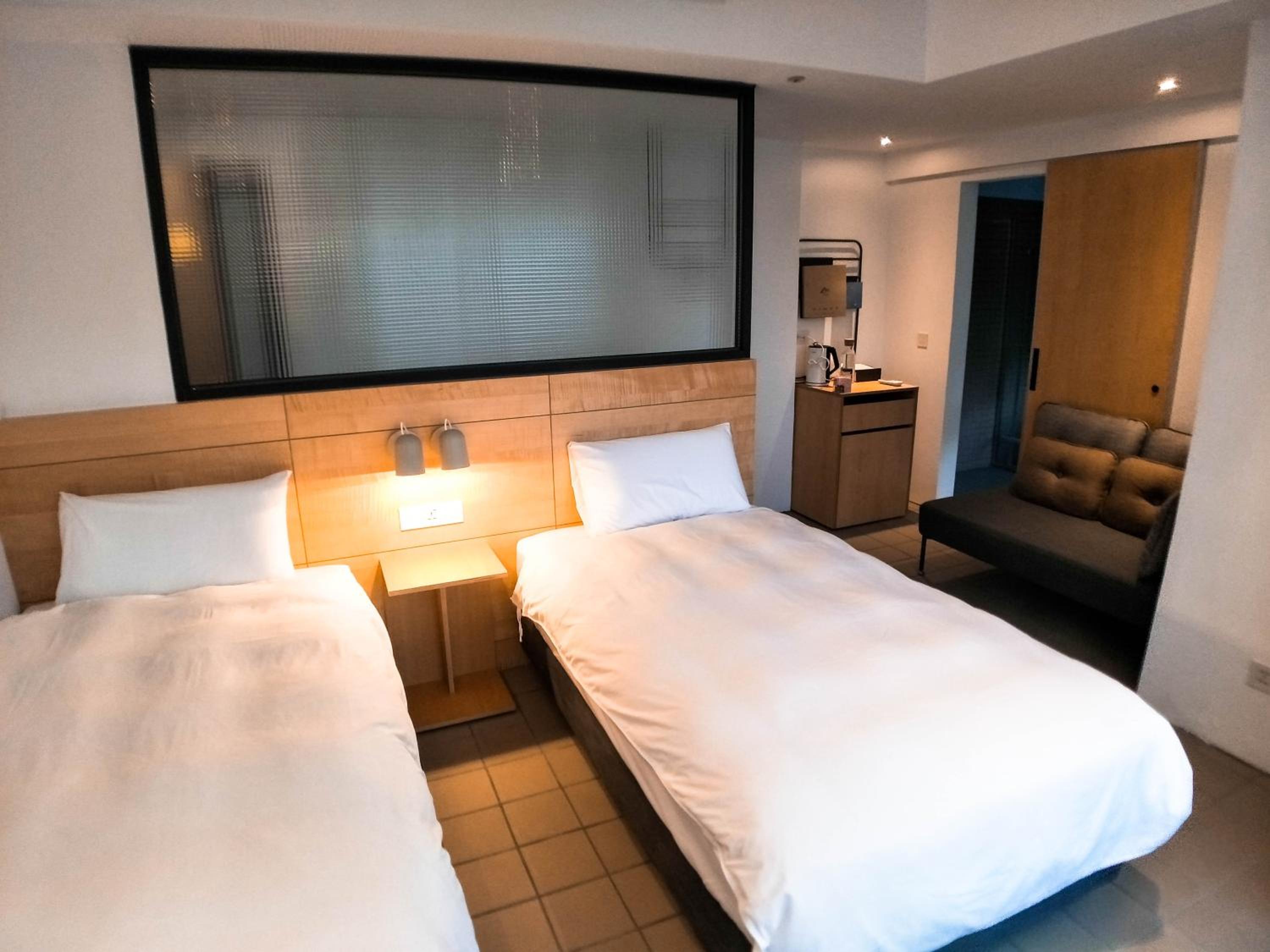 Twin Room with Bath