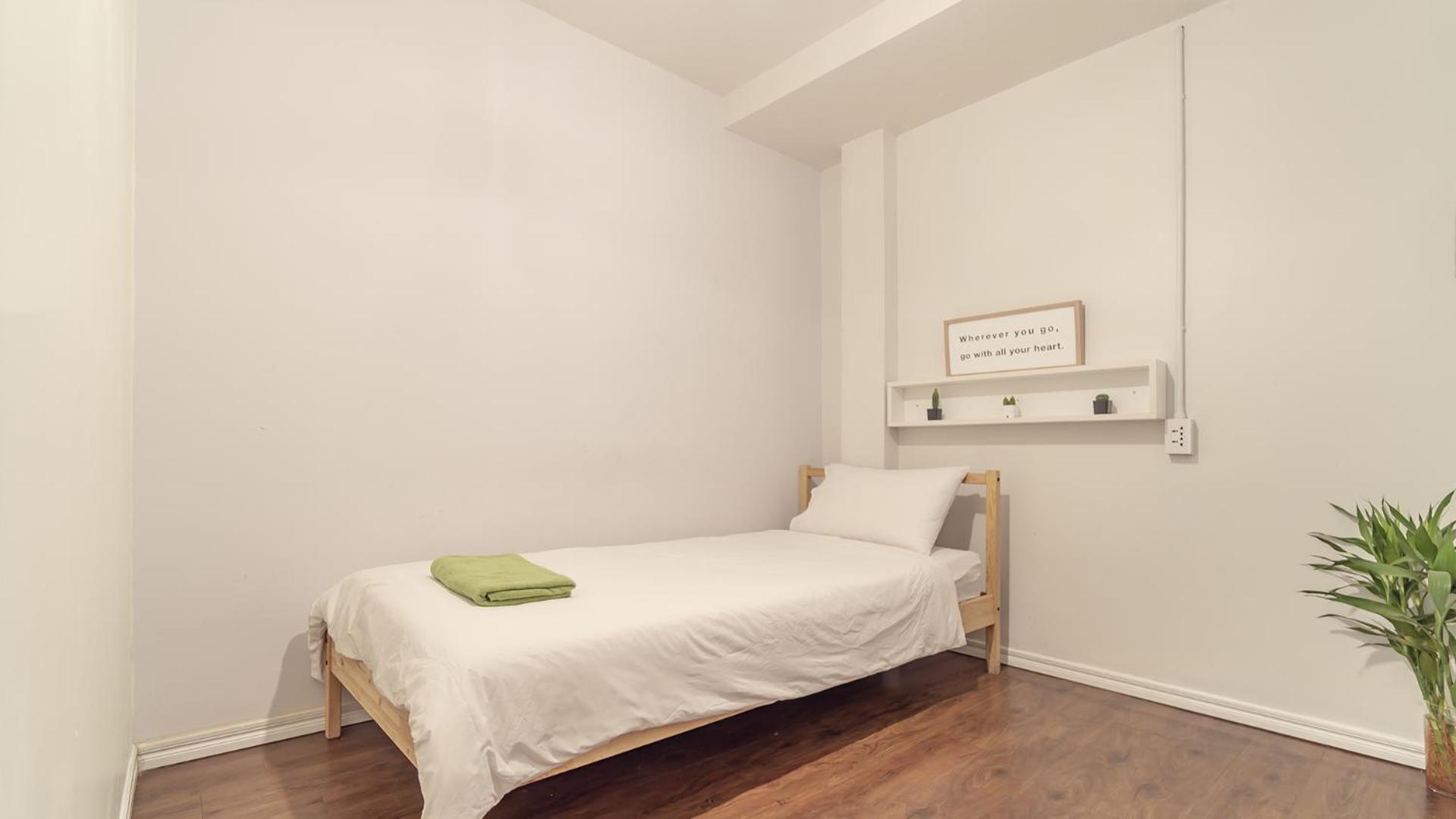 Single Room with Private Bathroom (No window) photo 2