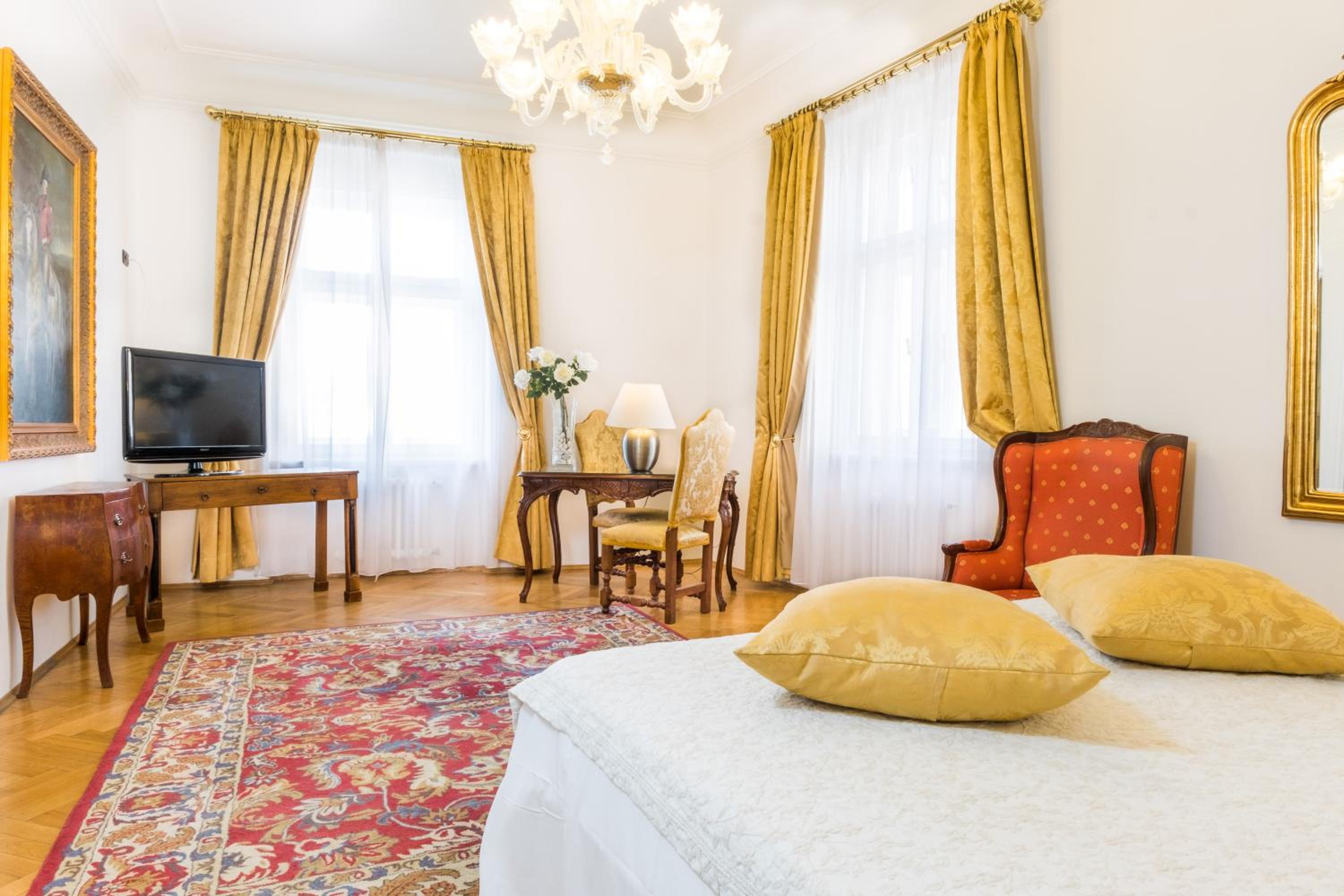 Superior Room with River View