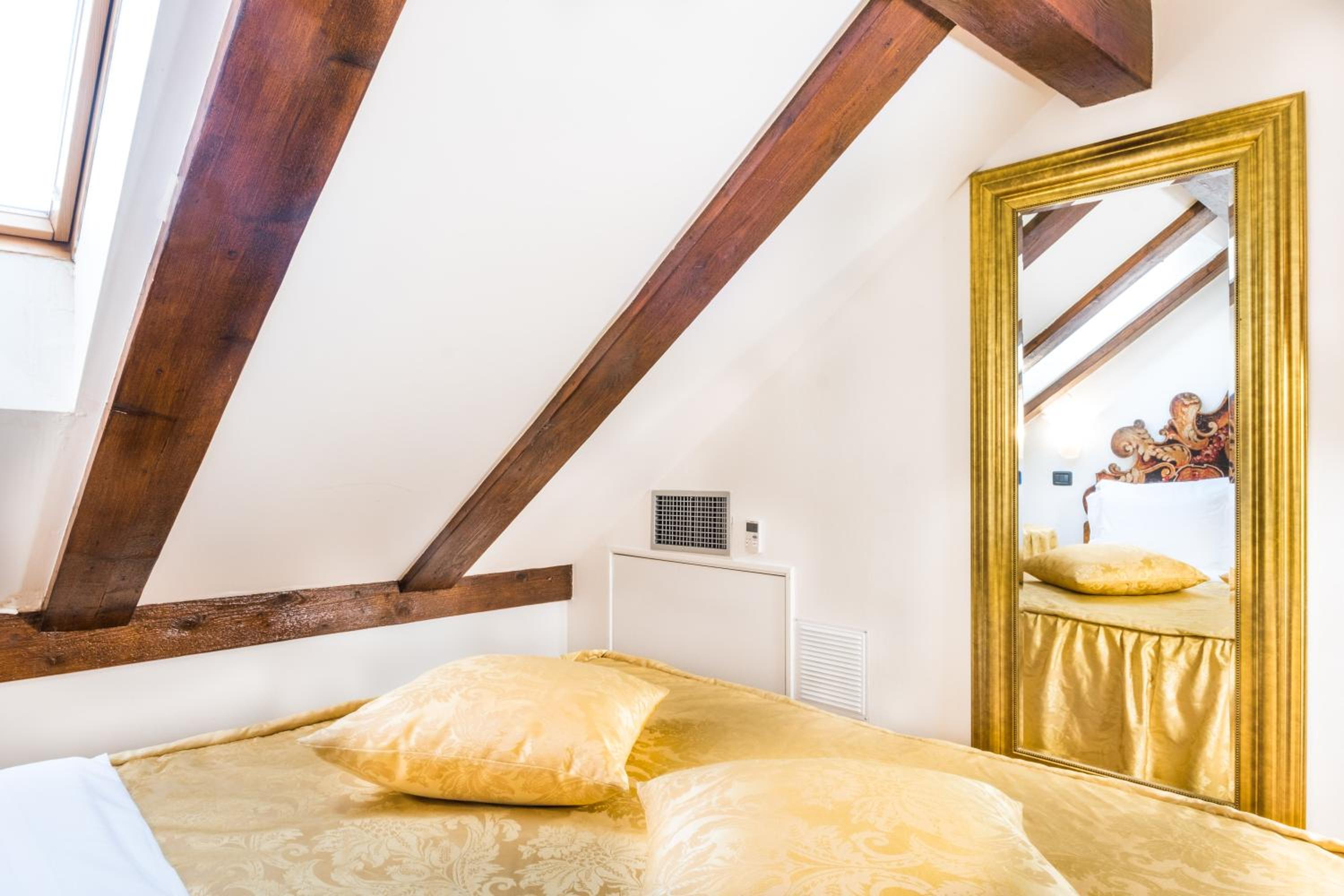 Available room