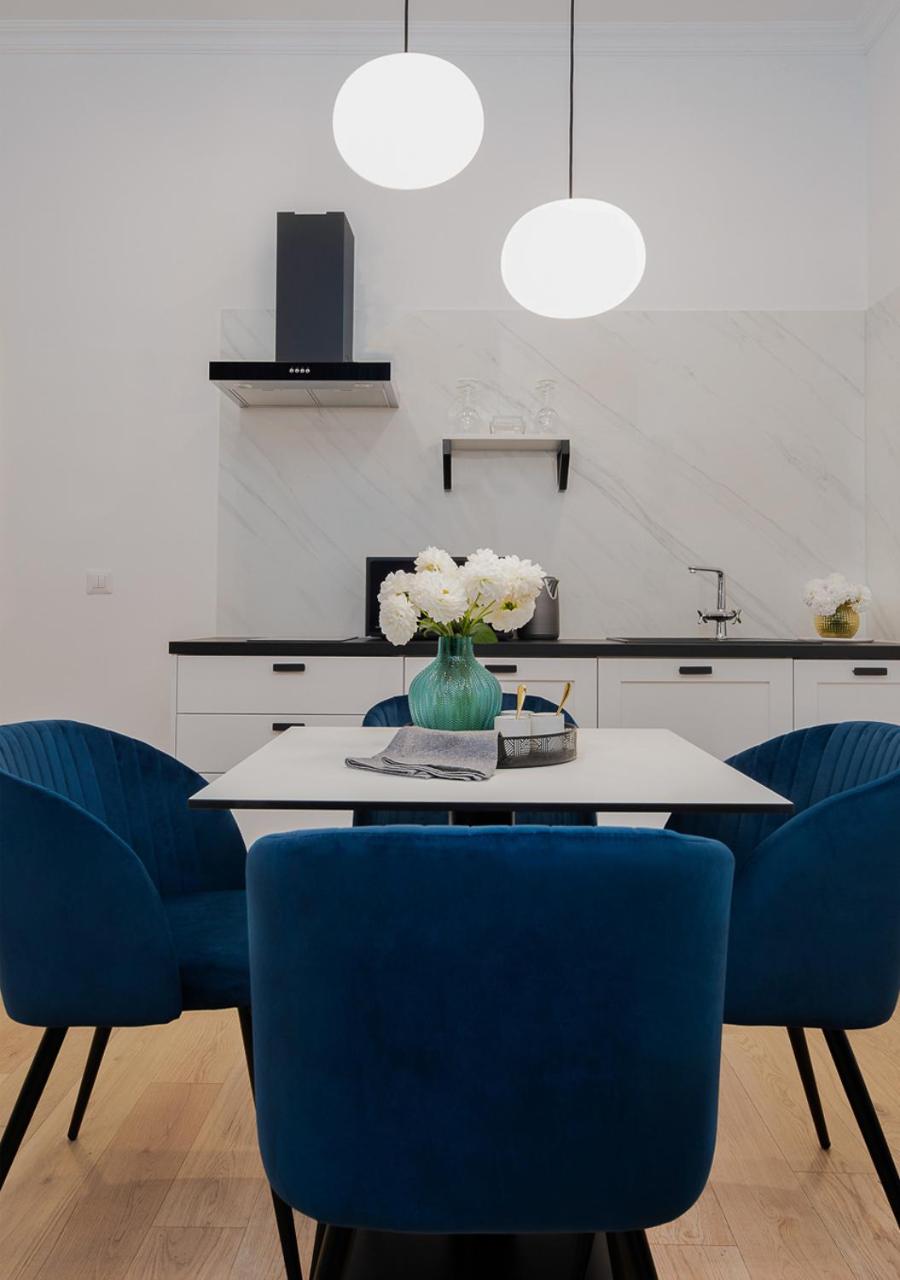 One-Bedroom Apartment - Photo 18
