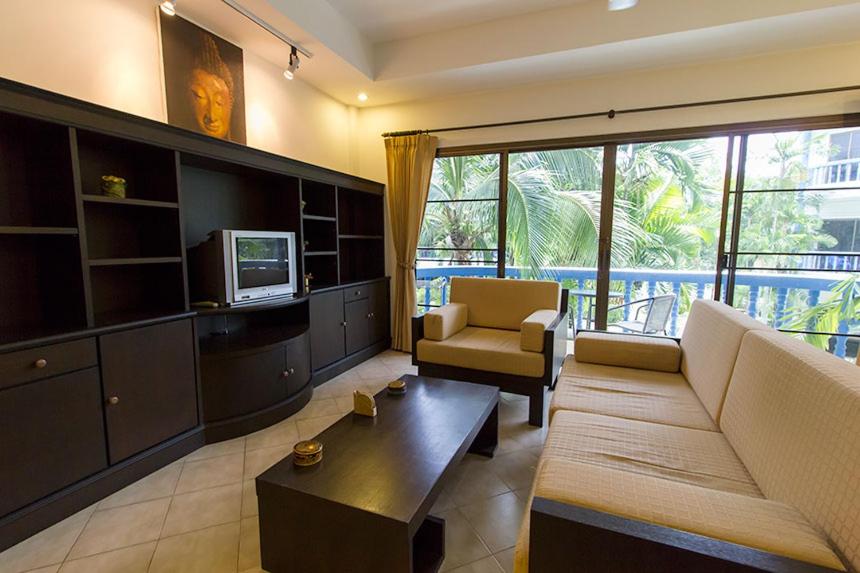 Apartment with Pool View  photo 1