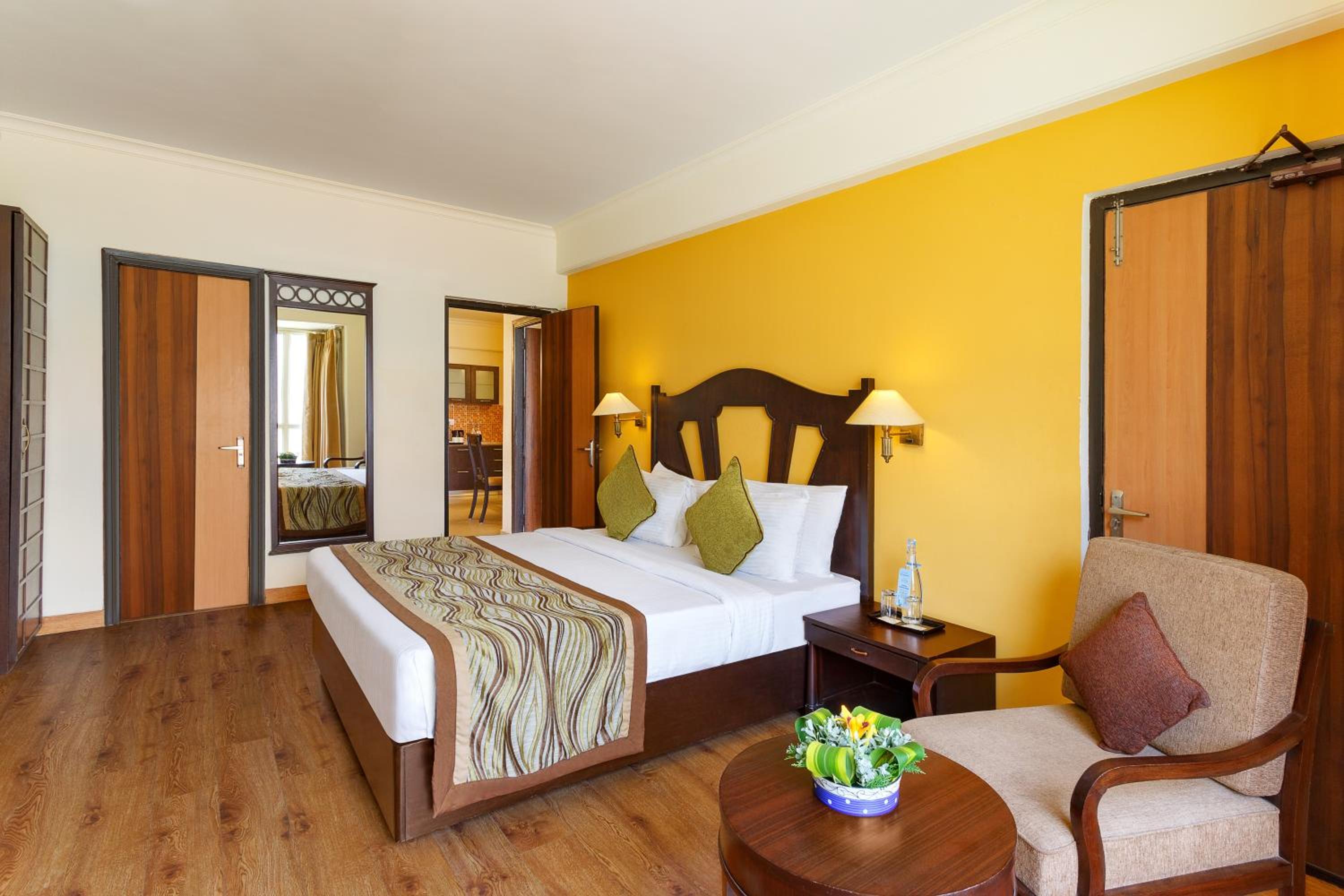 Two Bedroom Standard Apartment (Ganges View) - Photo 2