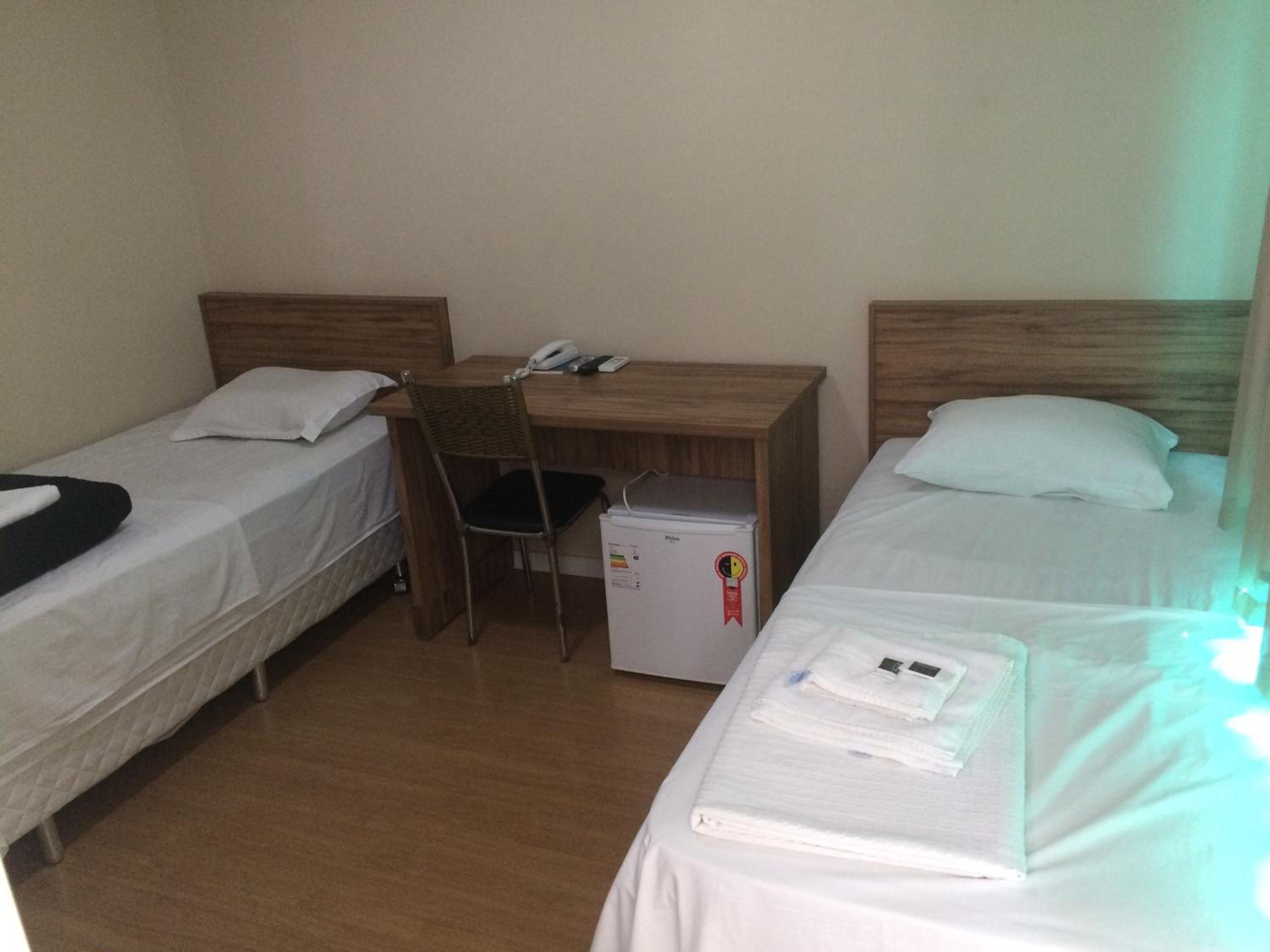 Large Twin Room photo 3