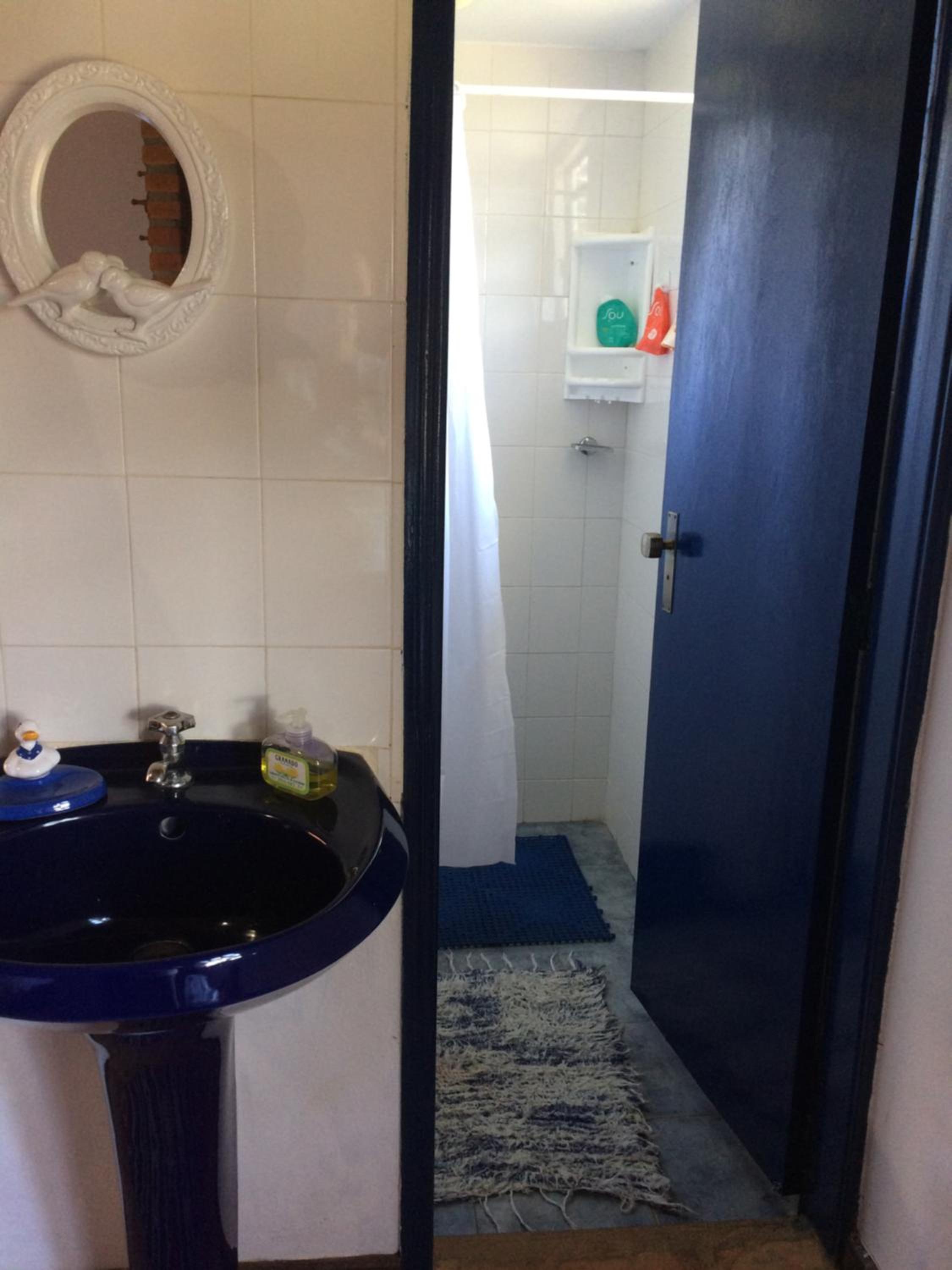 Triple Room with Private Bathroom - Photo 4