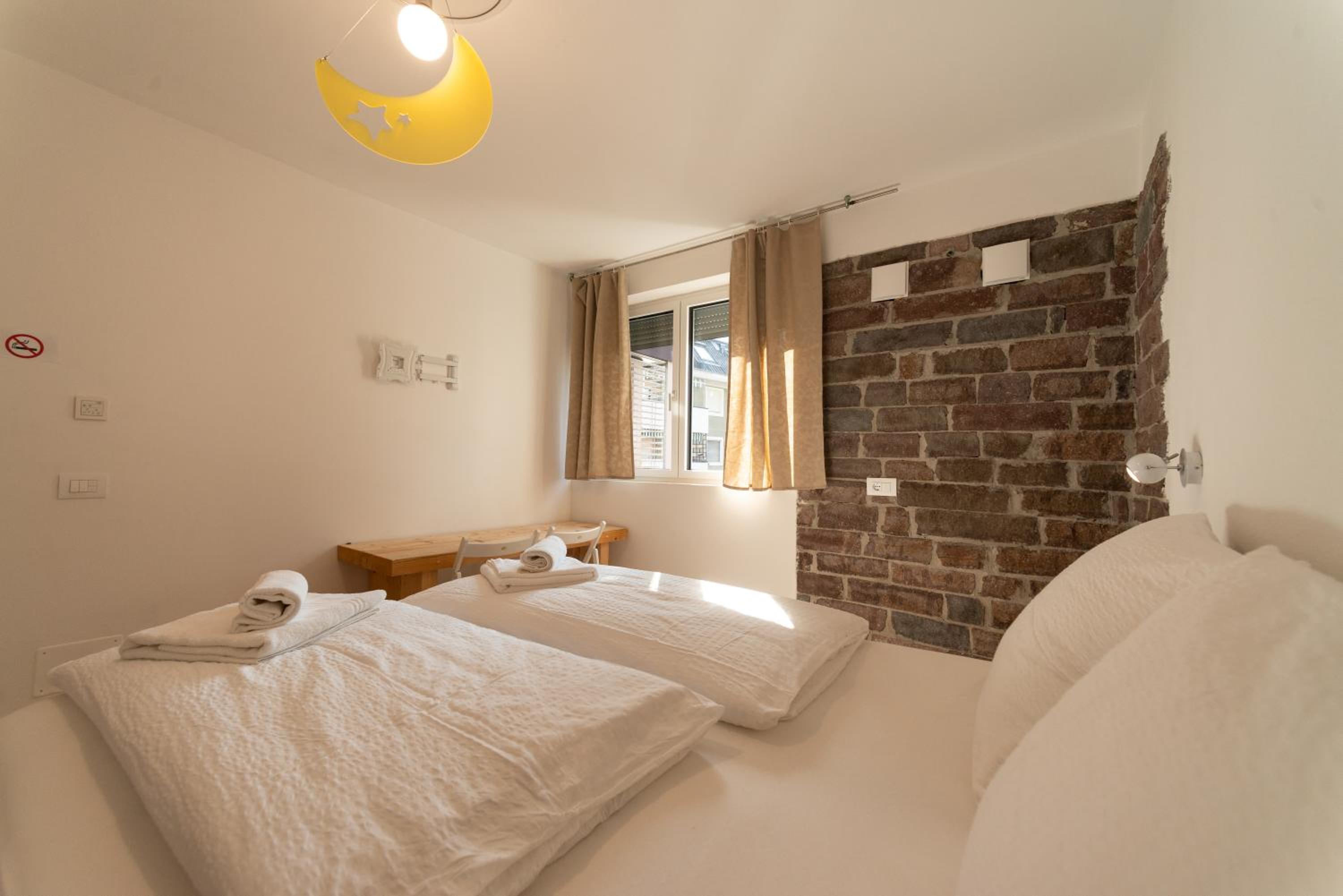Two-Bedroom Apartment - Photo 7
